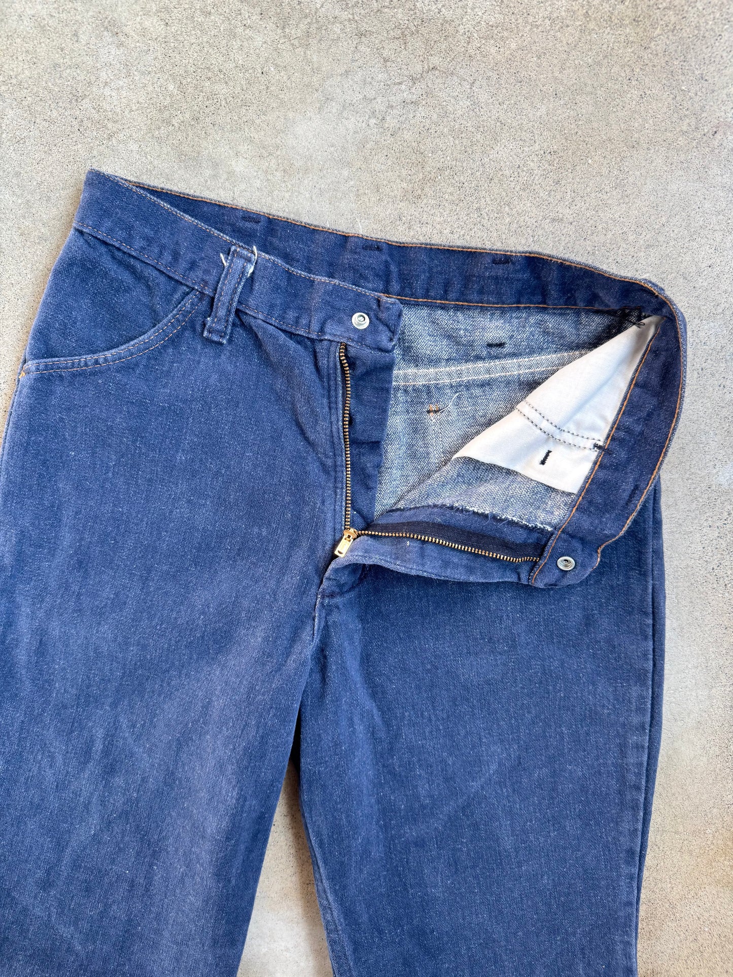 Vintage 1960s Wrangler Student Dark Wash Bell Bottom Jeans | 30x32