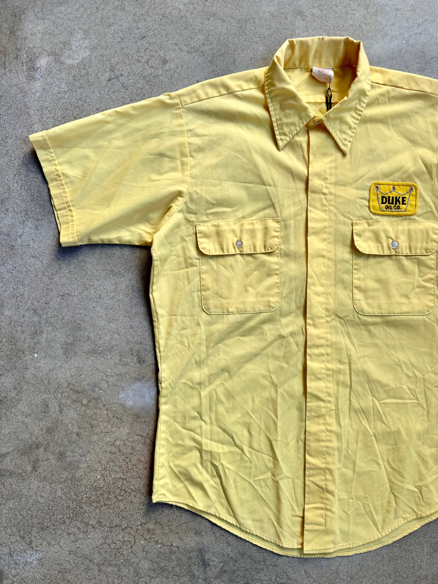 Vintage 1960s Yellow Duke Oil Co. Short Sleeve Work Shirt | Medium