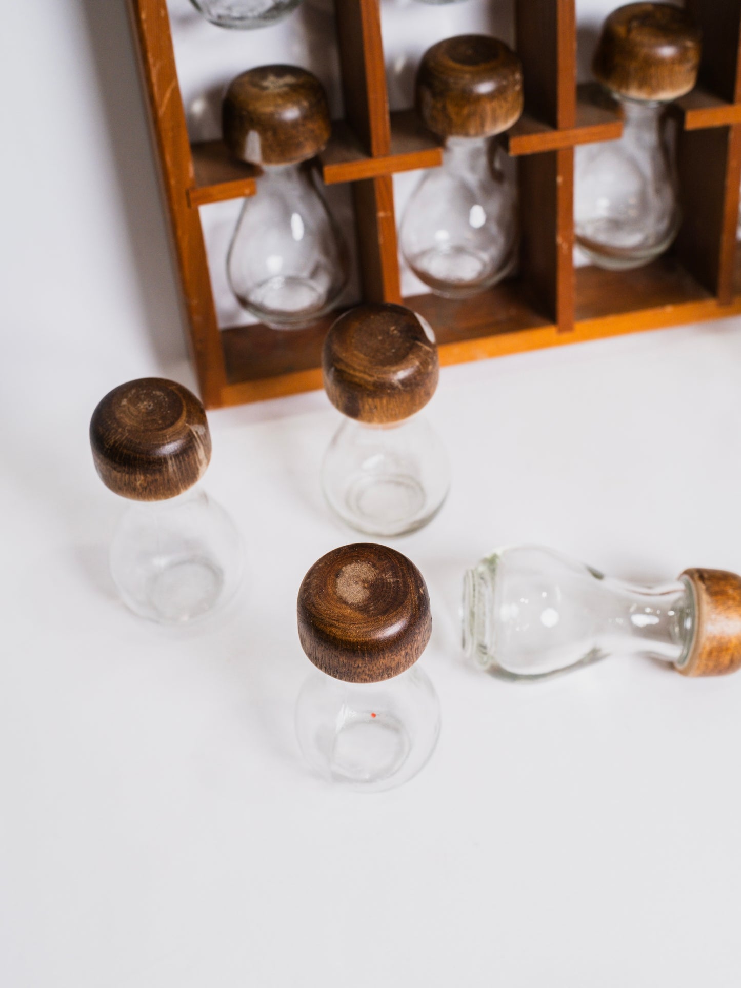 Vintage 1950s MCM Wood Spice Rack w/ Glass Spice Jars | Full Set