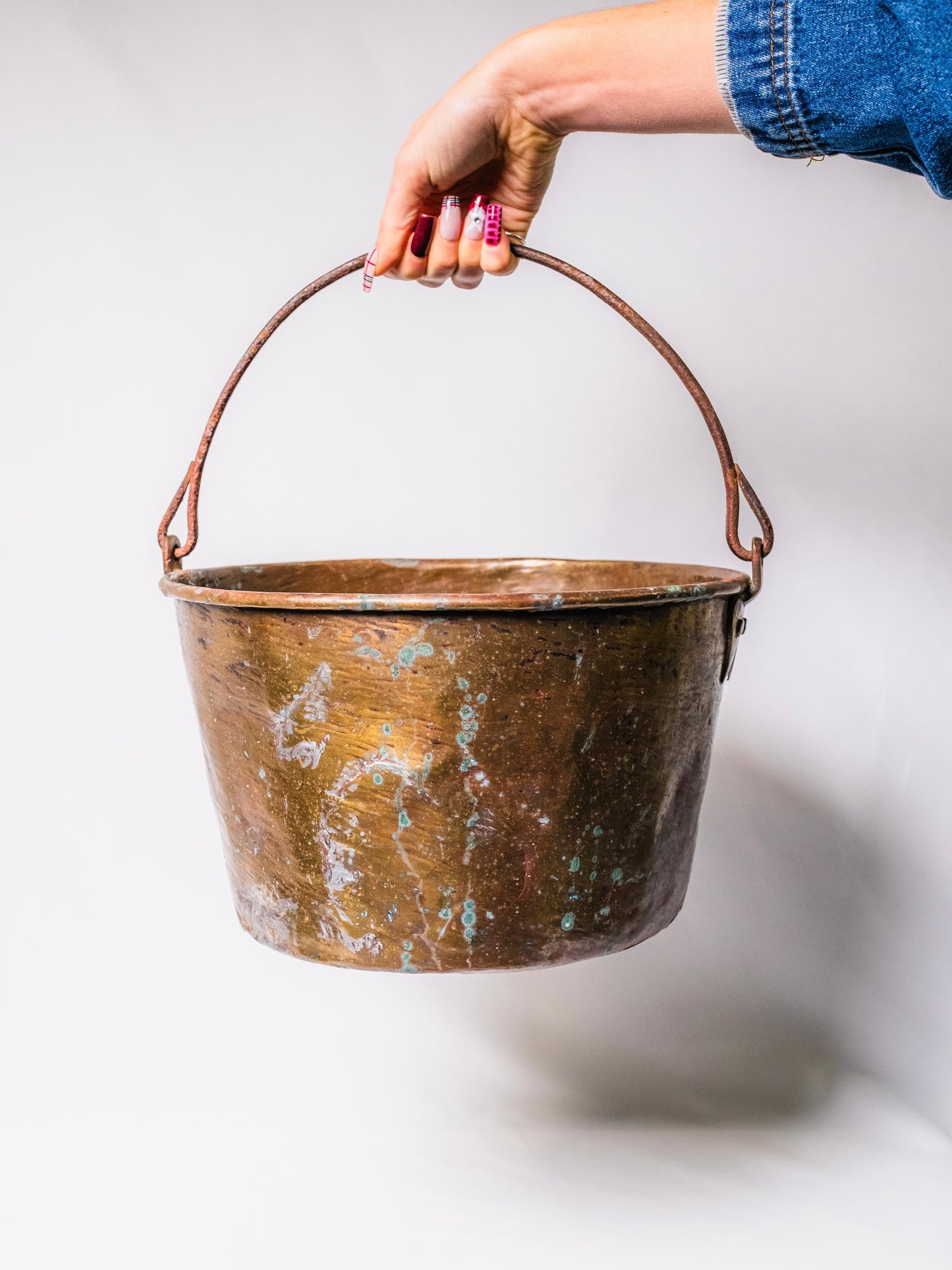 Antique Copper Hammered Pot w/ Handle