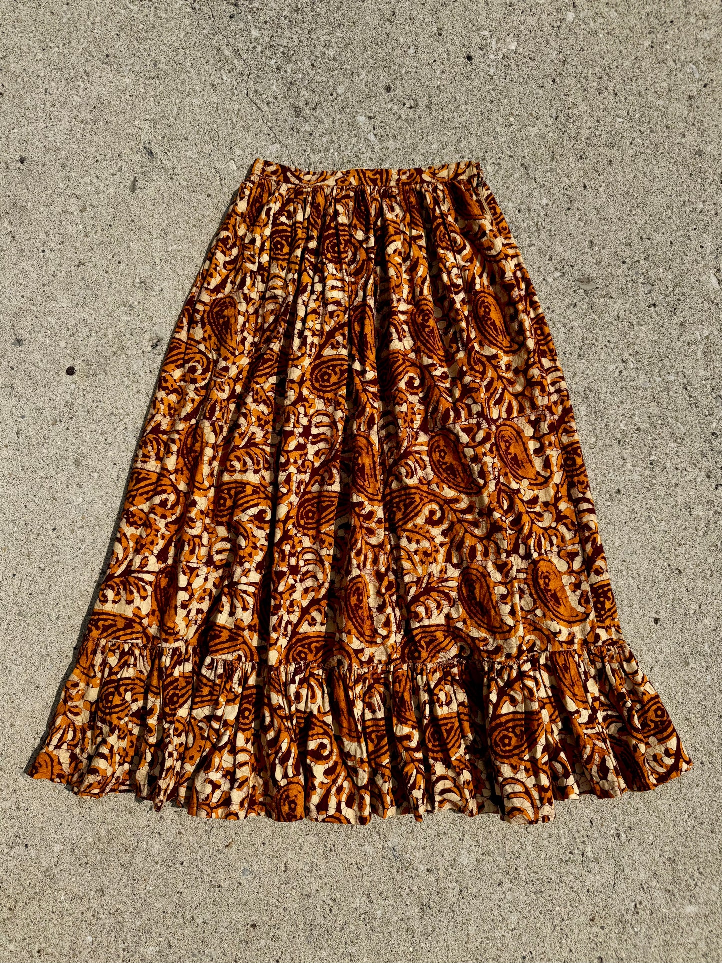 Vintage 1960s Knobkerry NY Bohemian Paisley Ruffled Maxi Skirt | Small