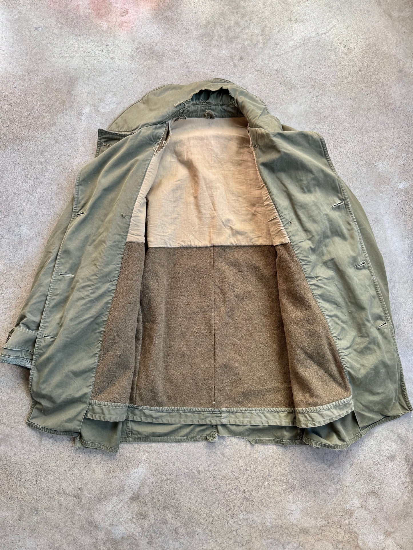 Vintage 1940s WW2 Military Issue Wool-Lined Mackinaw “Jeep” Coat | M/L