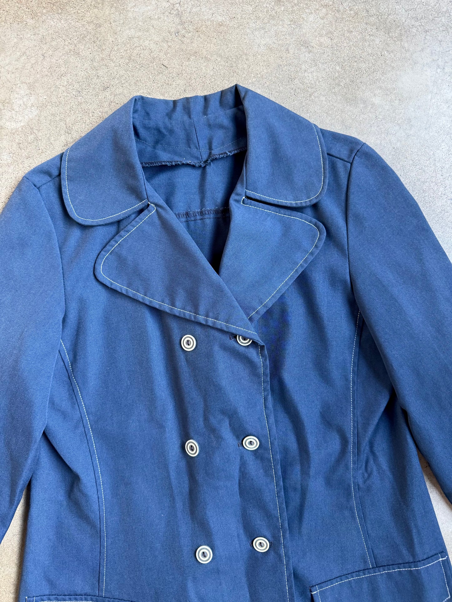 Vintage 1960s Navy Blue Double-Breasted Short Trench Coat | Medium