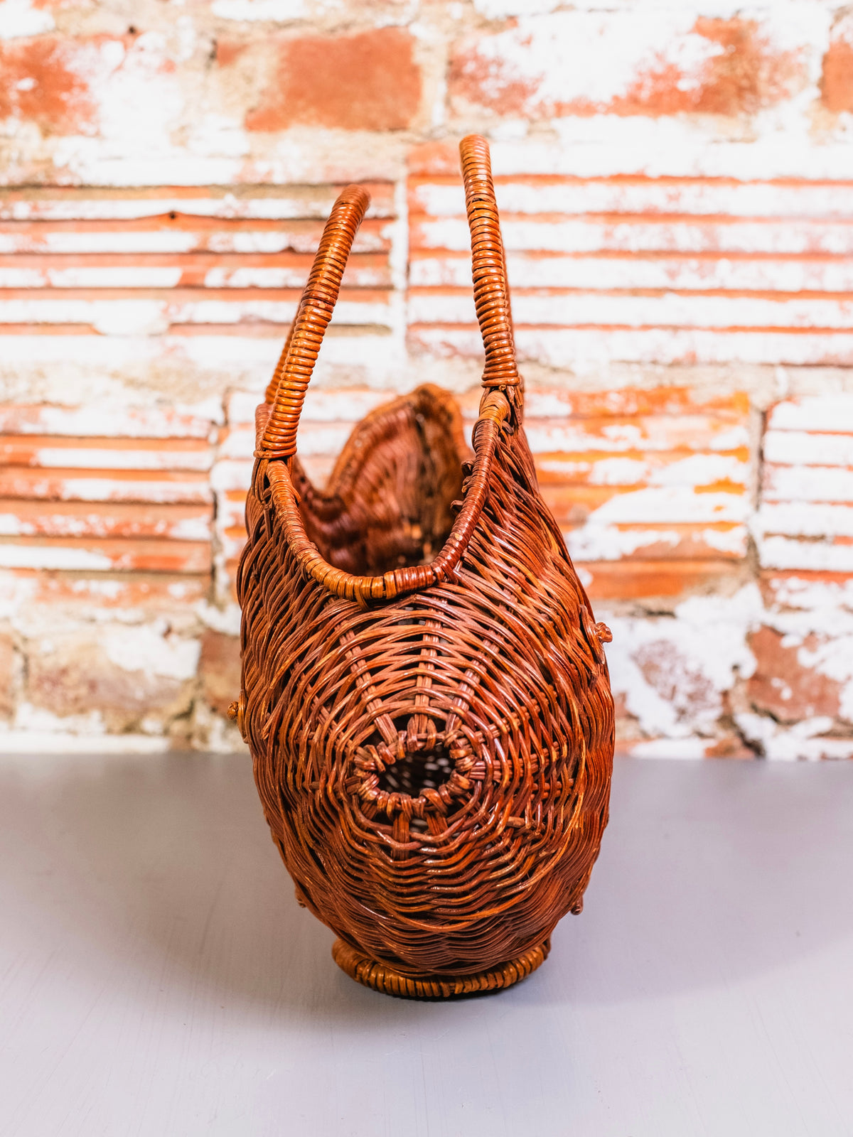 Vintage Woven Wicker Fish-Shaped Basket Bag