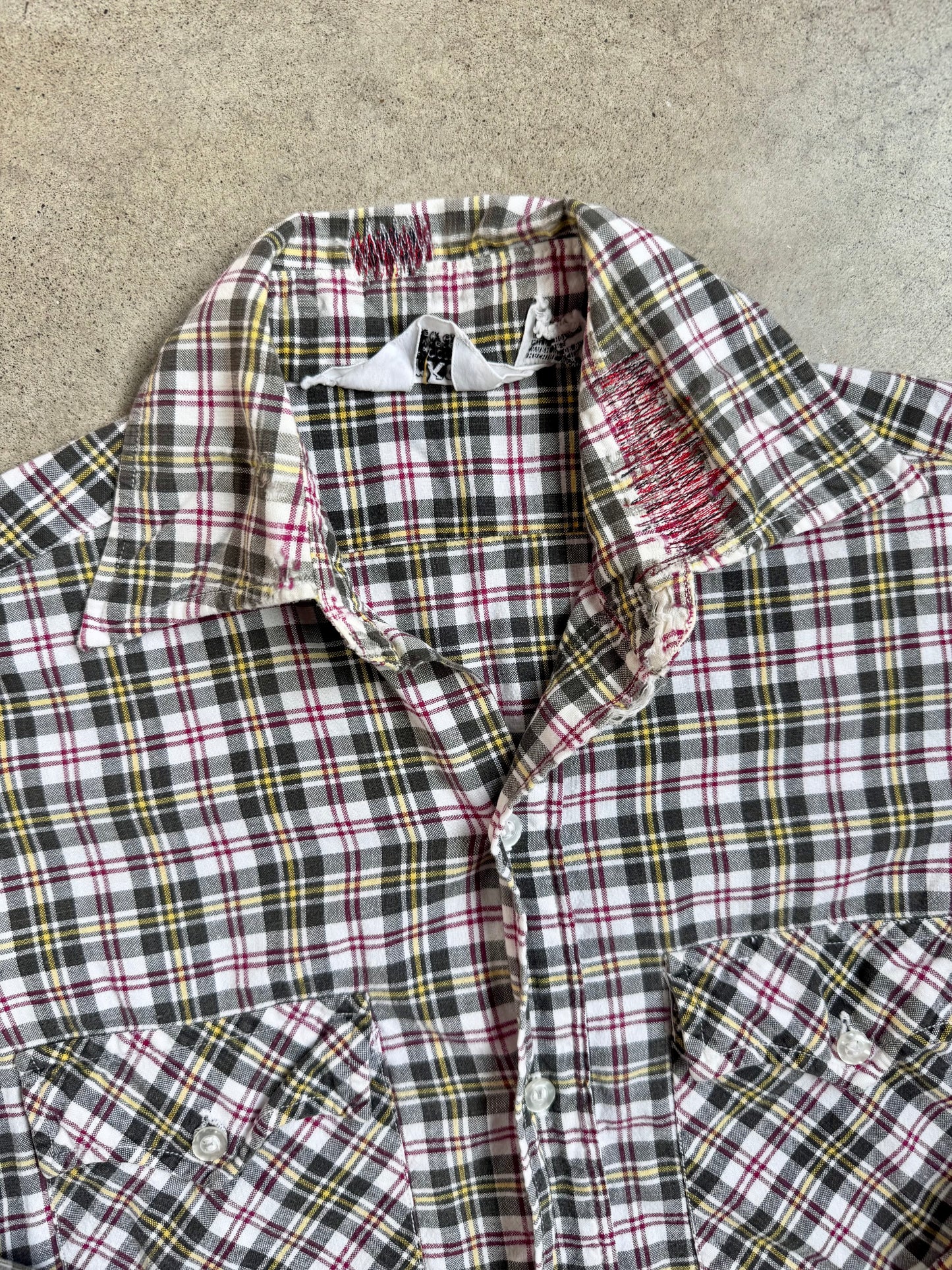 Vintage 1960s Arkon Plaid Worn Cotton Button-Up Shirt | Small