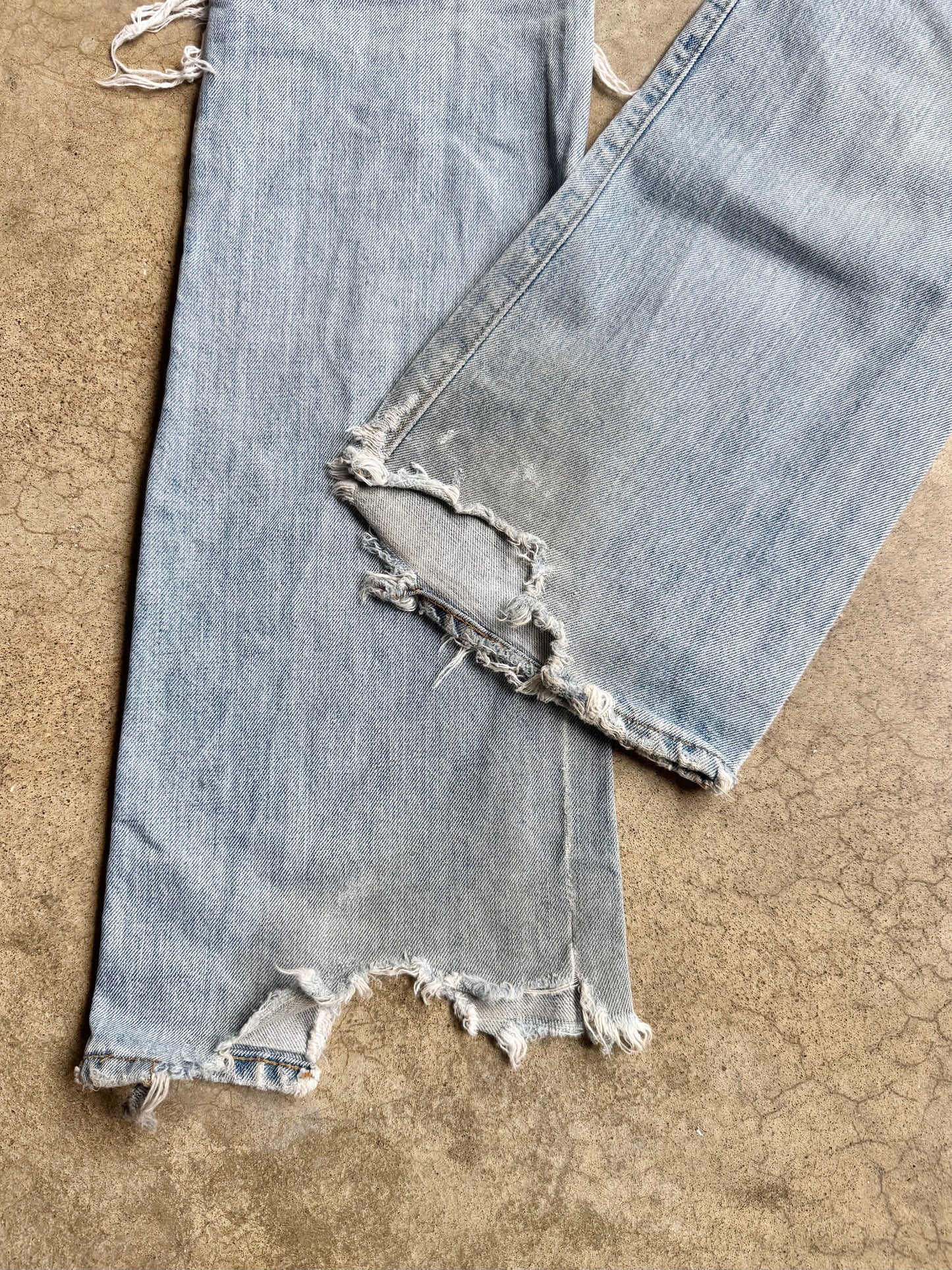 Vintage 1970s Levi’s Distressed Quilt Patched Flared Jeans | Waist 29”