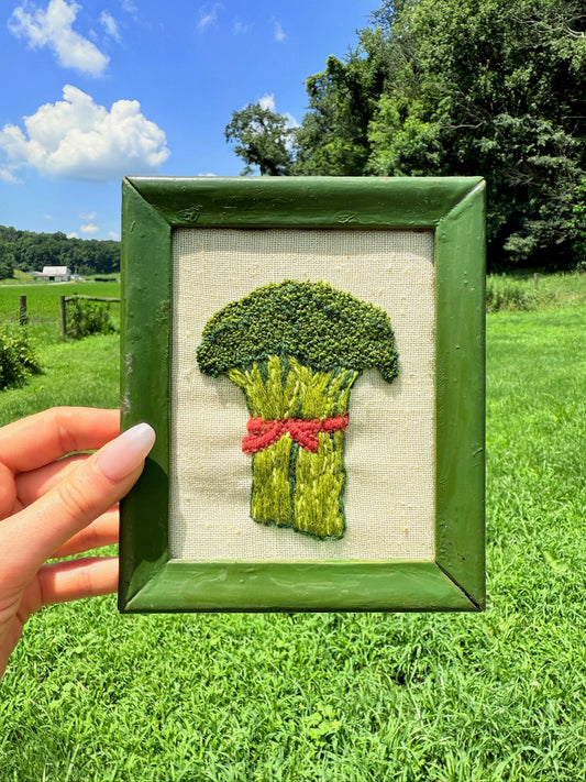 Vintage 1970s Kitchen Cross Stitch Mini Art: Broccoli