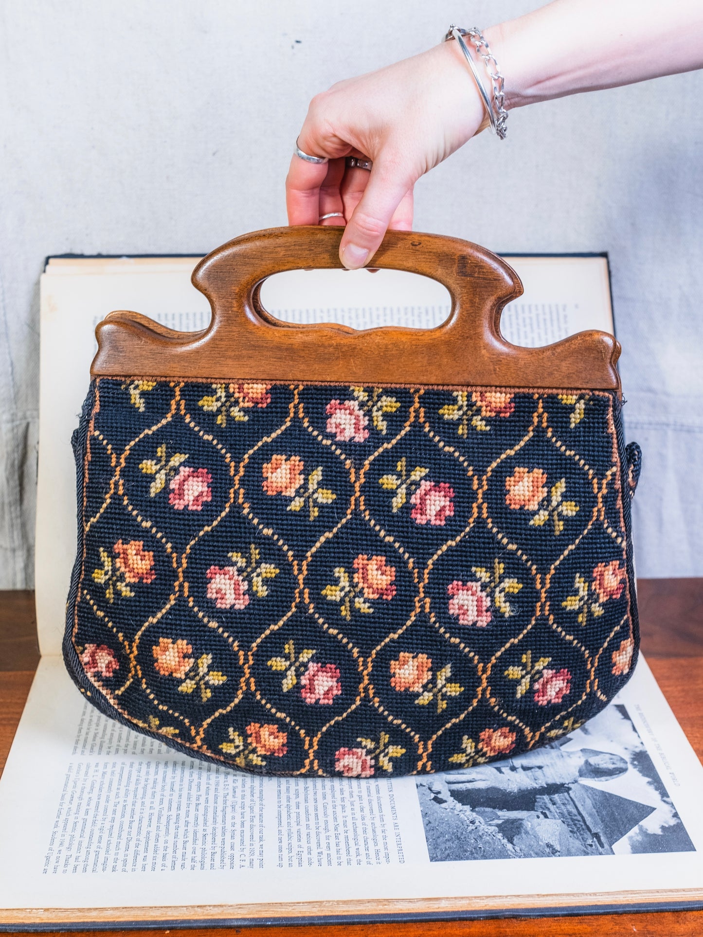 Vintage 1960s Wood Handle Floral Pattern Tapestry Handbag