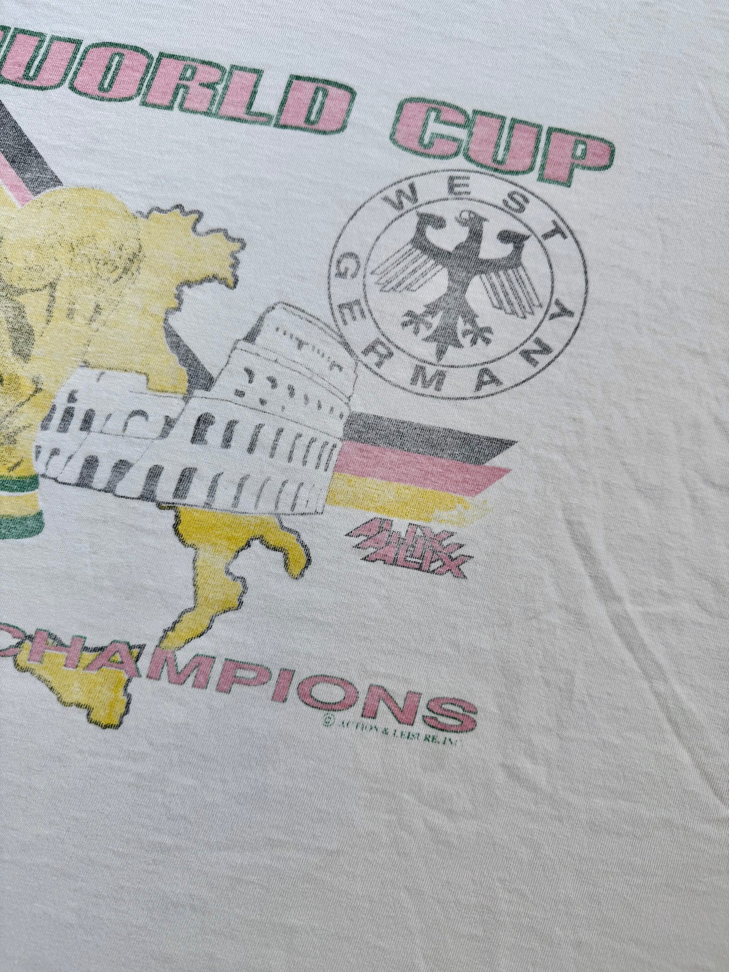 Vintage 1990 West Germany World Cup Champions Distressed Graphic Tee | XL
