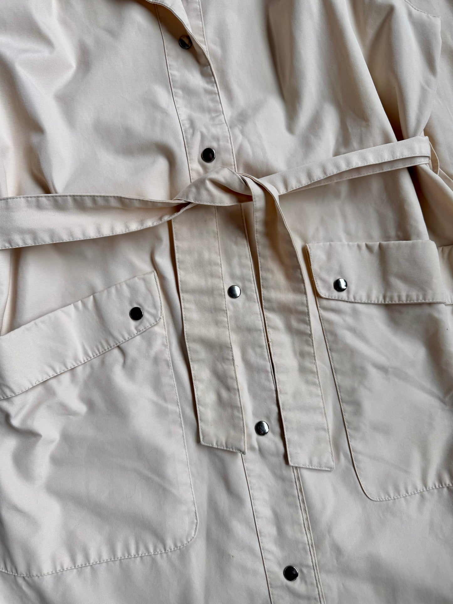 Vintage 1970s Saxton Hall Cream Belted Trench Coat | Medium