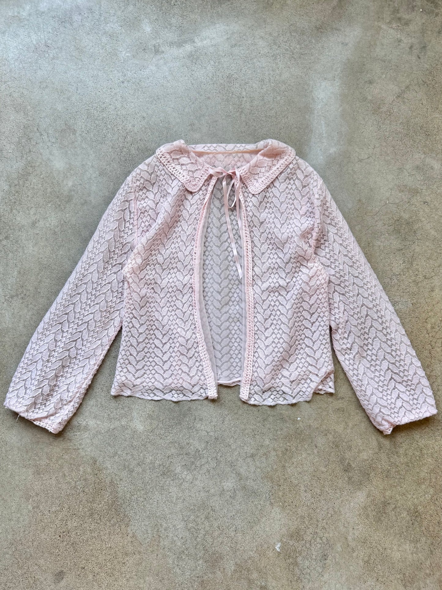 Vintage 1960s Baby Pink Knit Bed Jacket Cardigan | Small