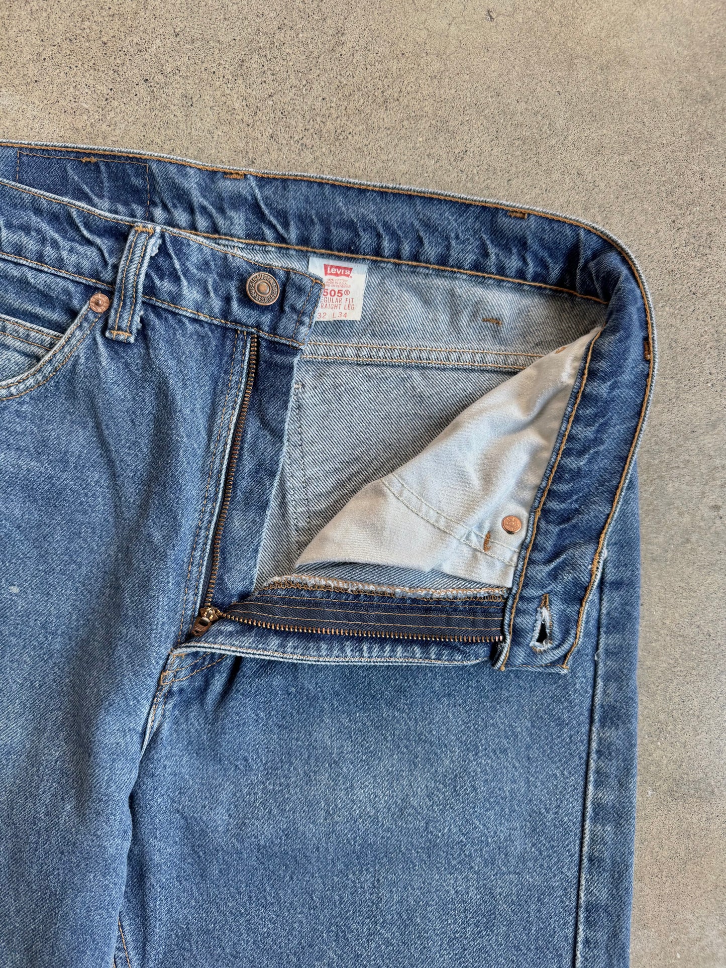Vintage 1970s Levi's Orange Tab 505 Regular Fit Medium Wash Jeans | 32x34