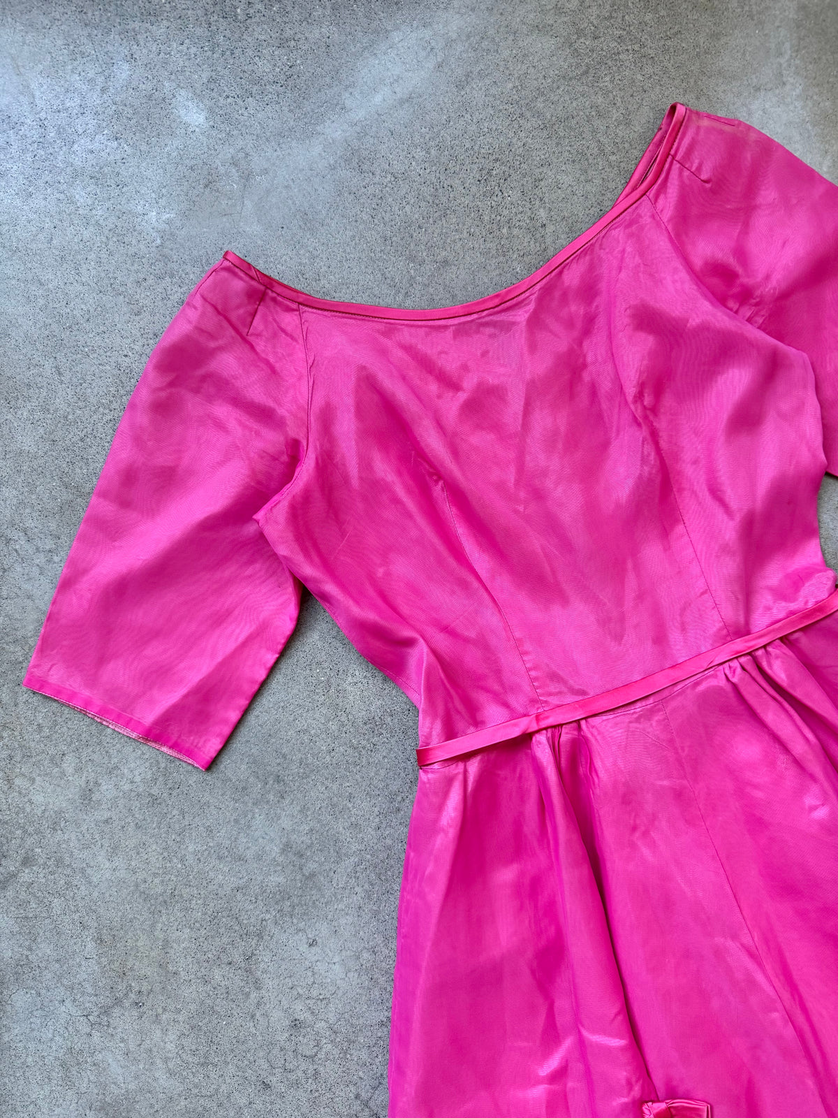 Vintage 1950s Pink Bow Accent Fit & Flare Party Dress | XS