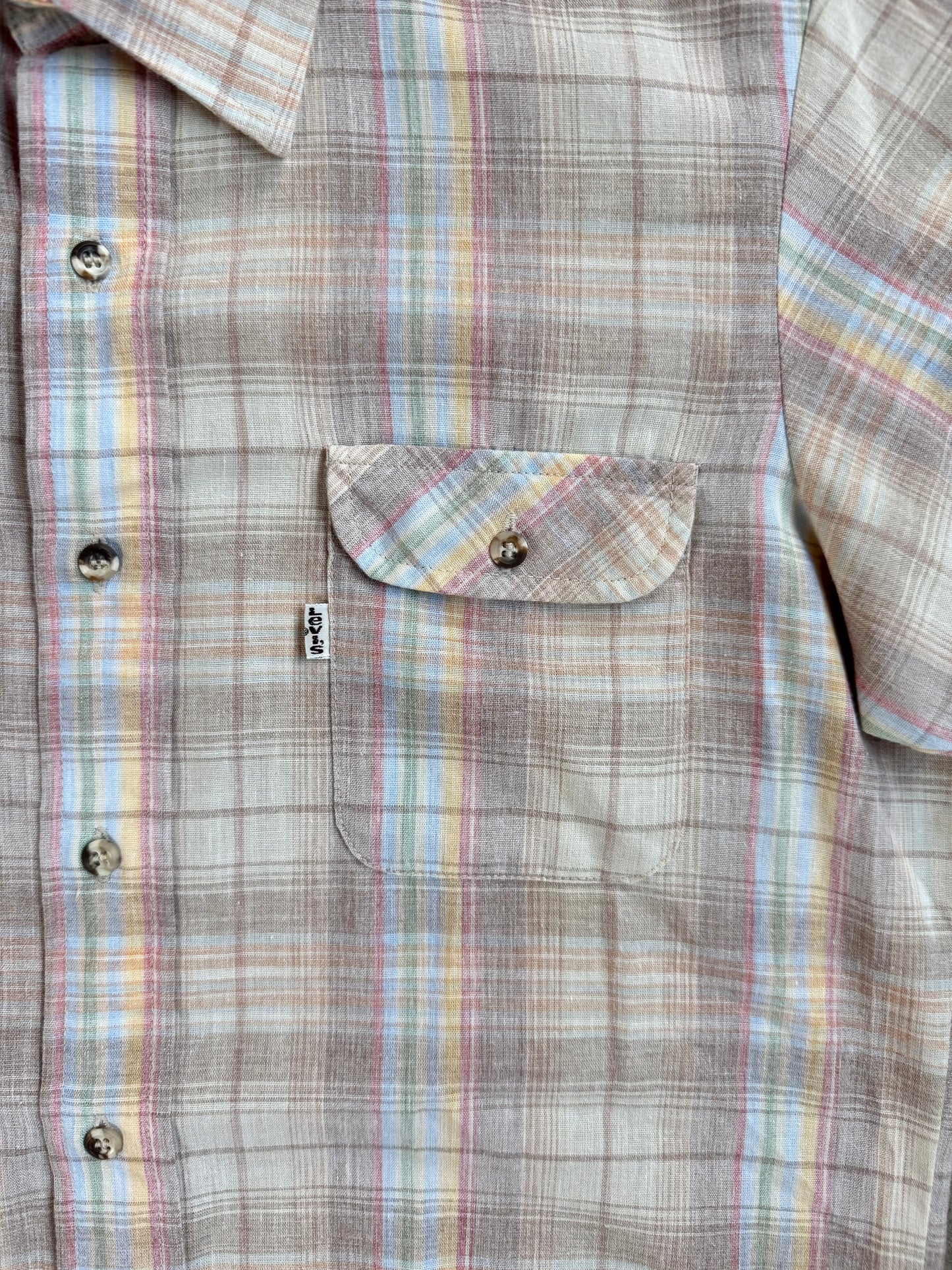Vintage 1980s Levi's Muted Plaid Short Sleeve Shirt | Medium