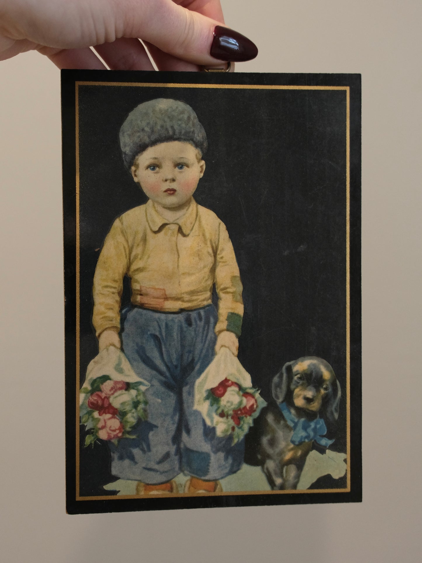 Wood Wall Hanging: Dutch Boy w/ Flowers