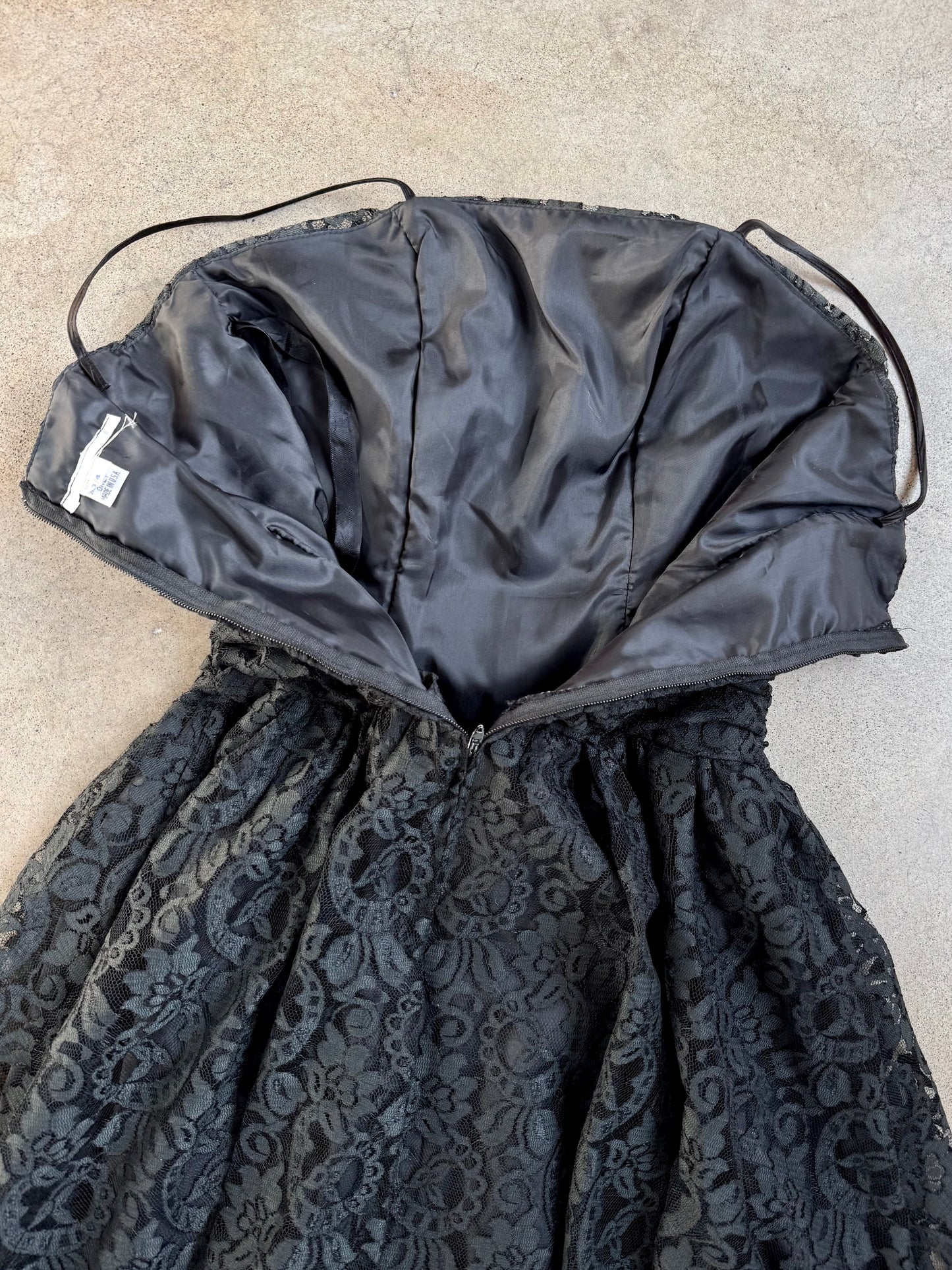 Vintage 1980s Black Floral Lace Tea-Length Formal Dress | XS