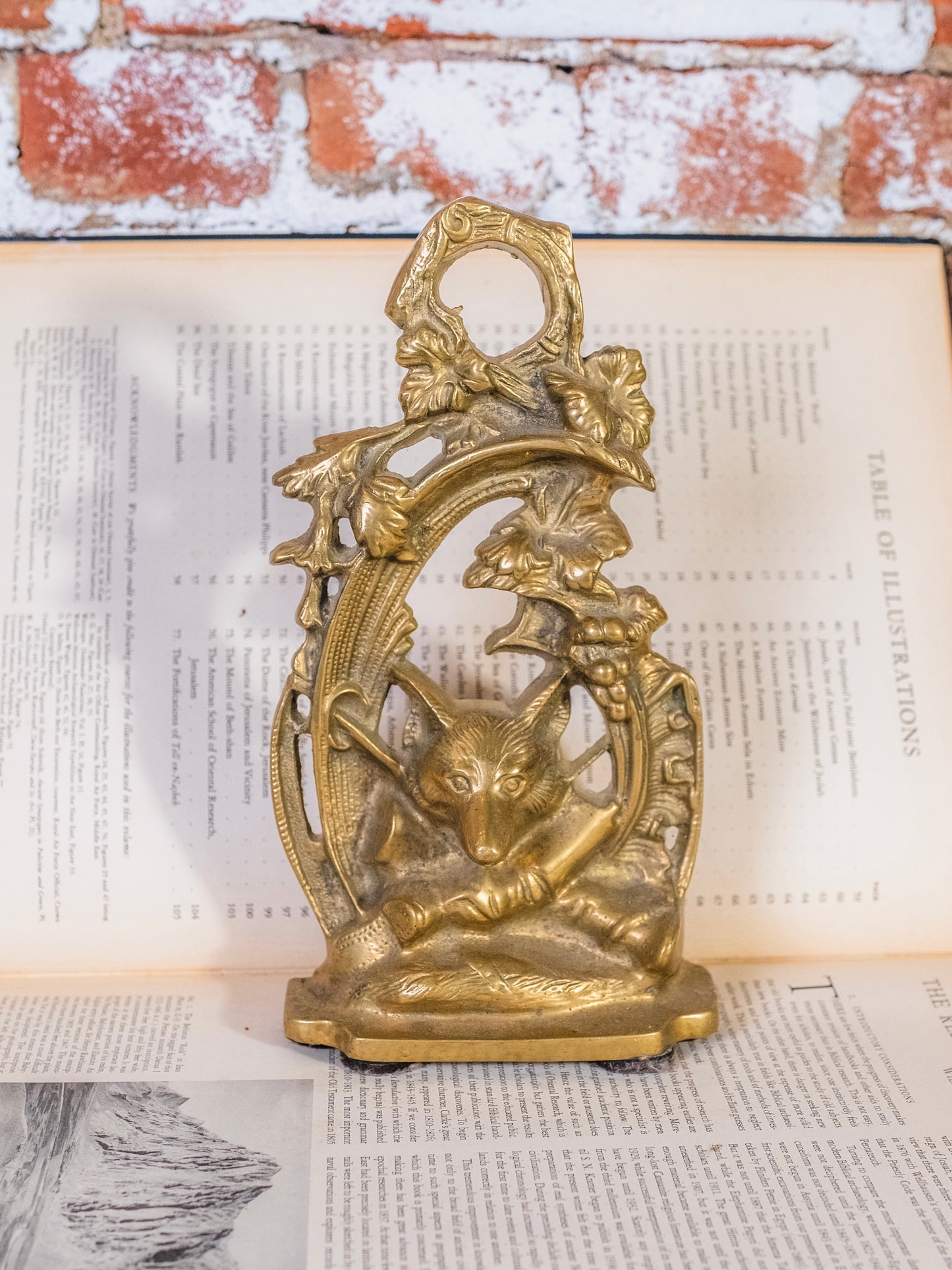 Antique Victorian English Fox Hunting Brass Doorstop