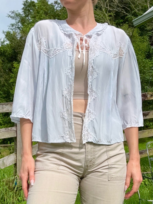 Vintage 1950s Pale Blue Lace Trim Bed Jacket | Large