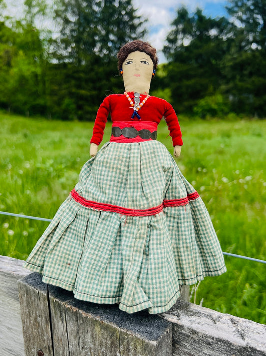 Vintage 1940s Handmade Navajo Native American Doll