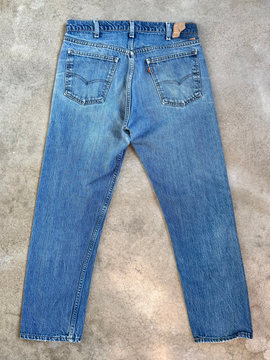 Vintage 1980s Levi’s 505 Orange Tab Faded Medium Wash Jeans | 34x29