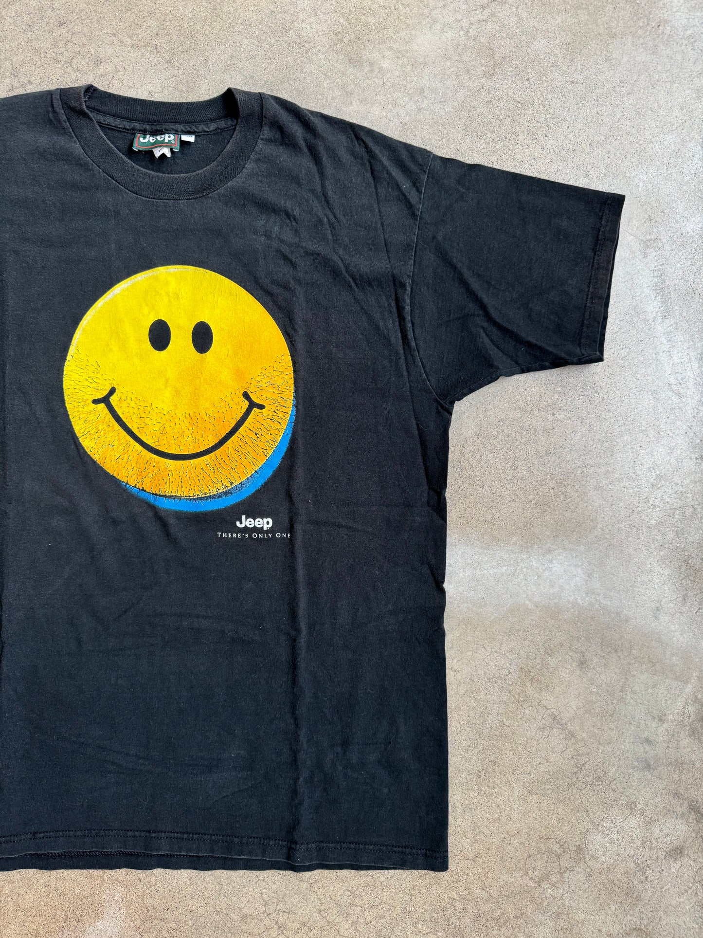 Vintage 1990s Jeep "There's Only One" Stubble Smiley Face Graphic Tee | XXL