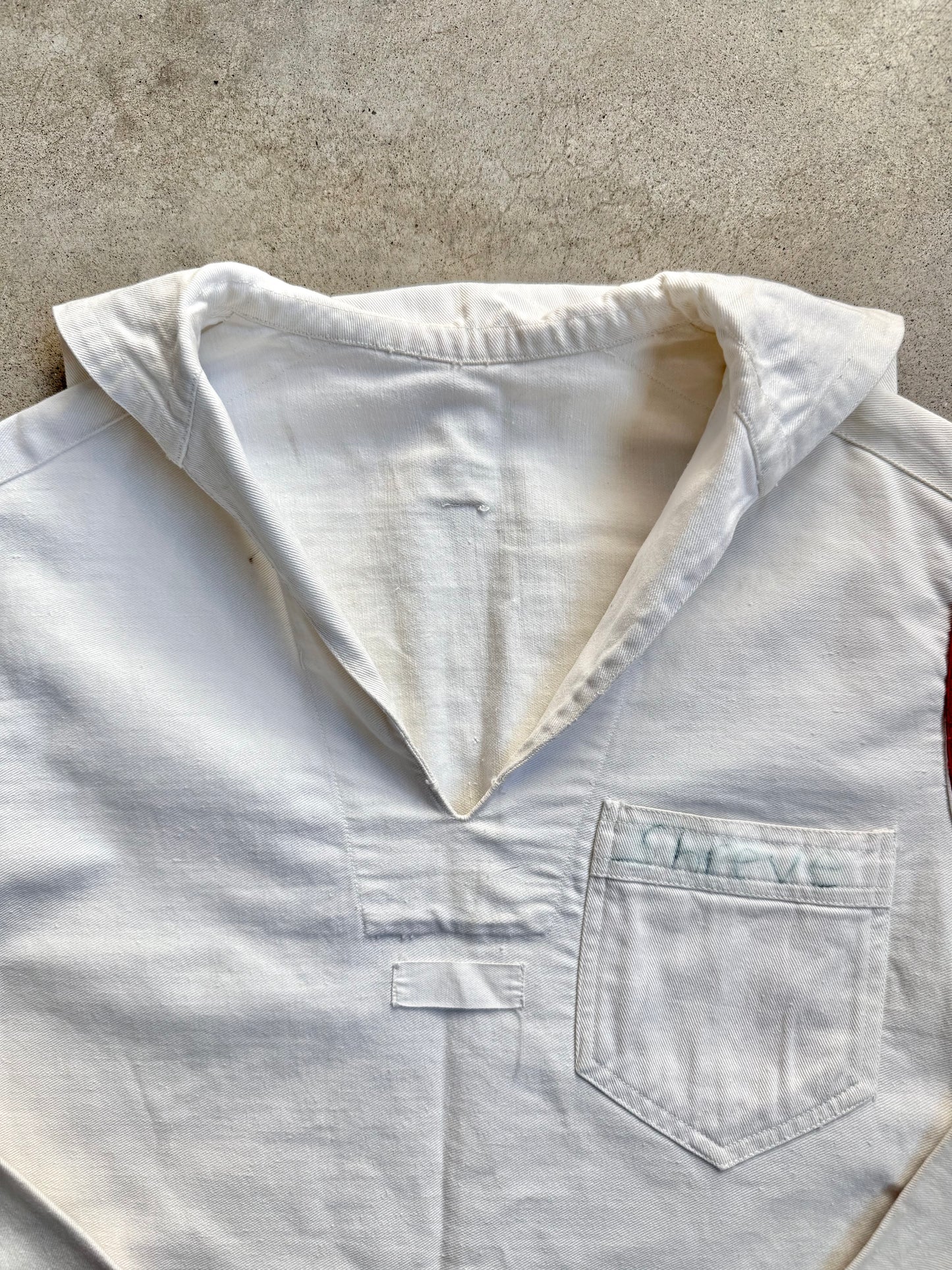 Vintage 1950s U.S. Navy White Sailor Uniform Shirt | XS