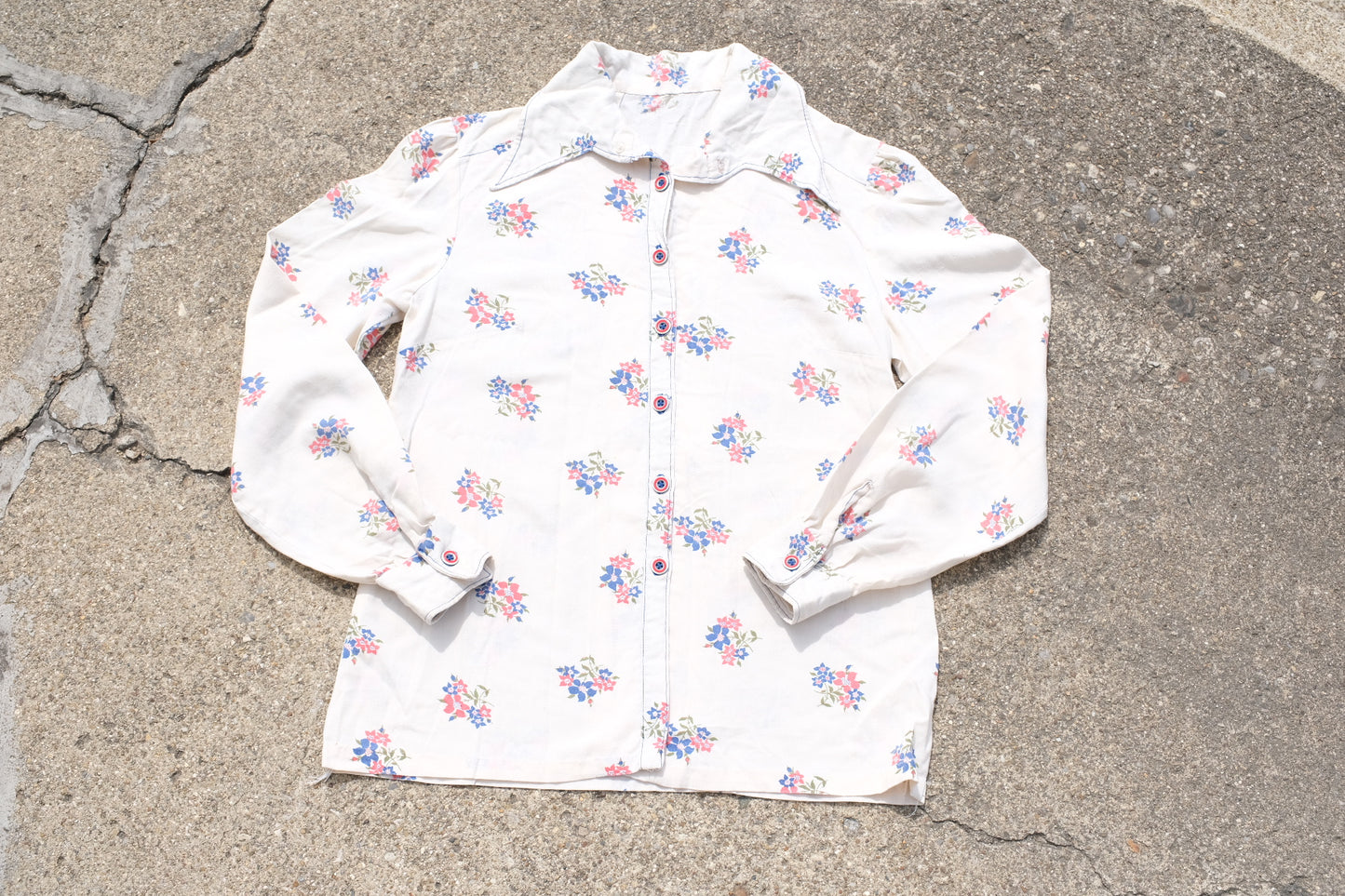 Vintage 1950's Floral Button-Up Blouse | Medium