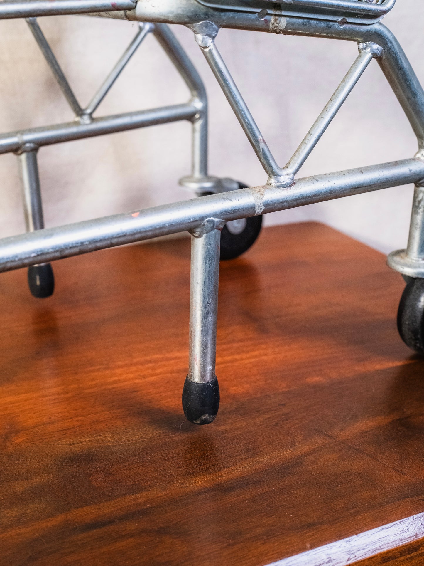 Melissa & Doug Metal Mini Shopping Cart