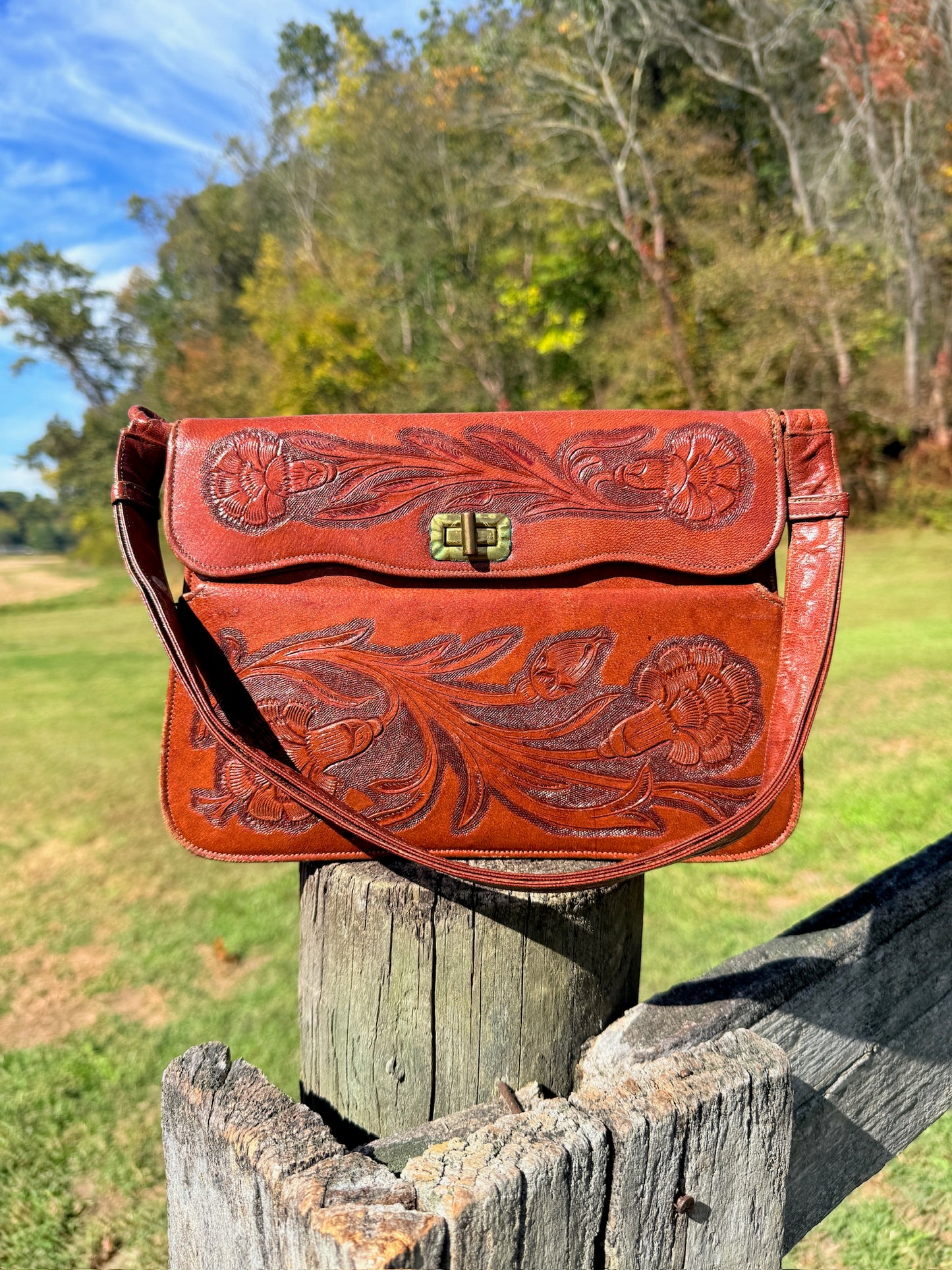 Vintage 1940s Brown Hand-Tooled Floral Leather Handbag