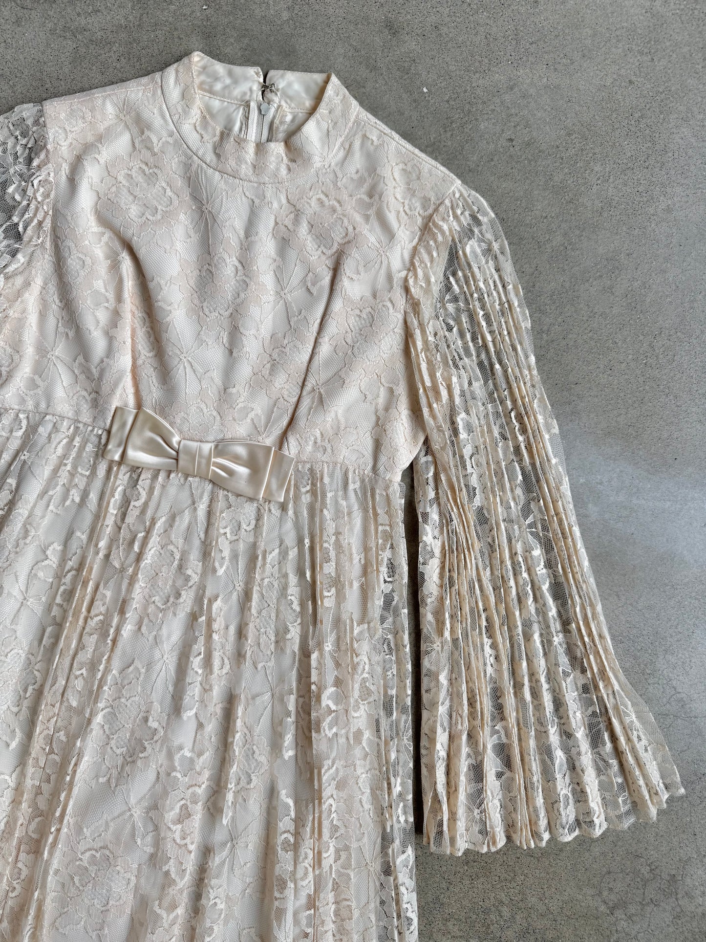 Vintage 1960s Ivory Lace Pleated Bell Sleeve Babydoll Mini Dress | XS