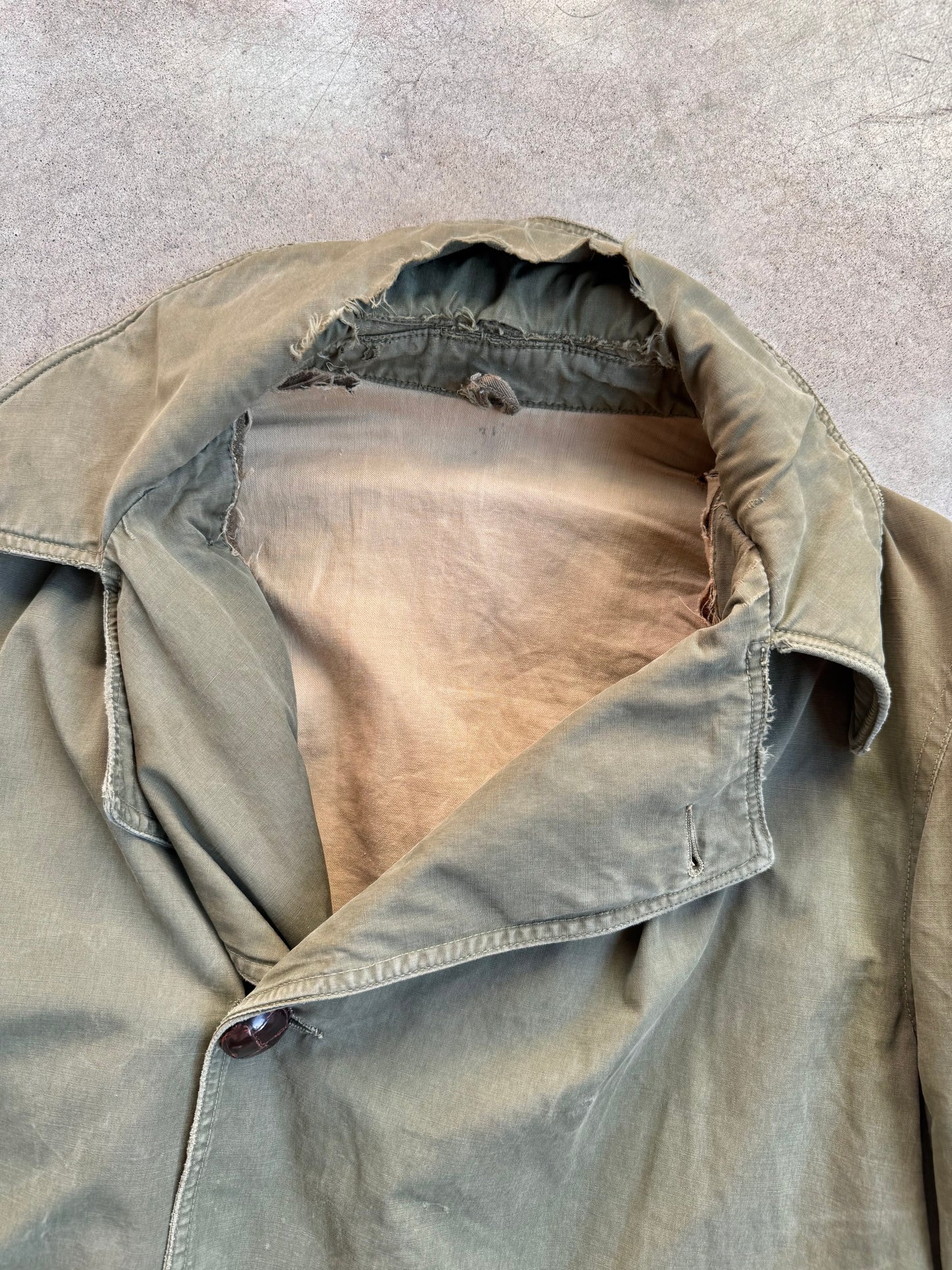 Vintage 1940s WW2 Military Issue Wool-Lined Mackinaw “Jeep” Coat | M/L