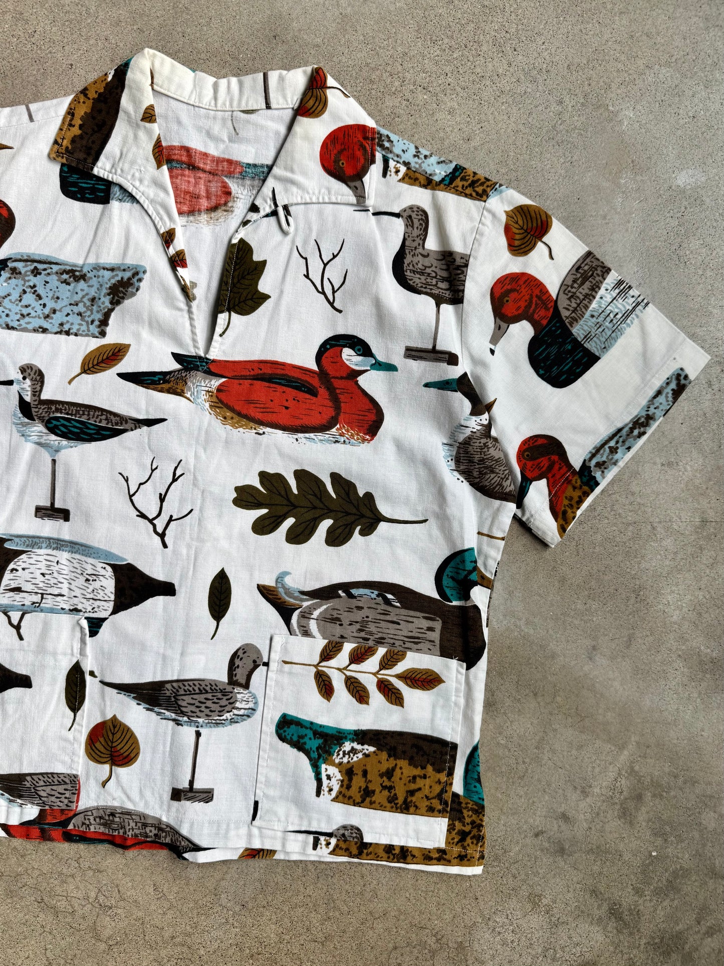 Vintage 1960s Novelty Duck Print Camp Shirt | Medium