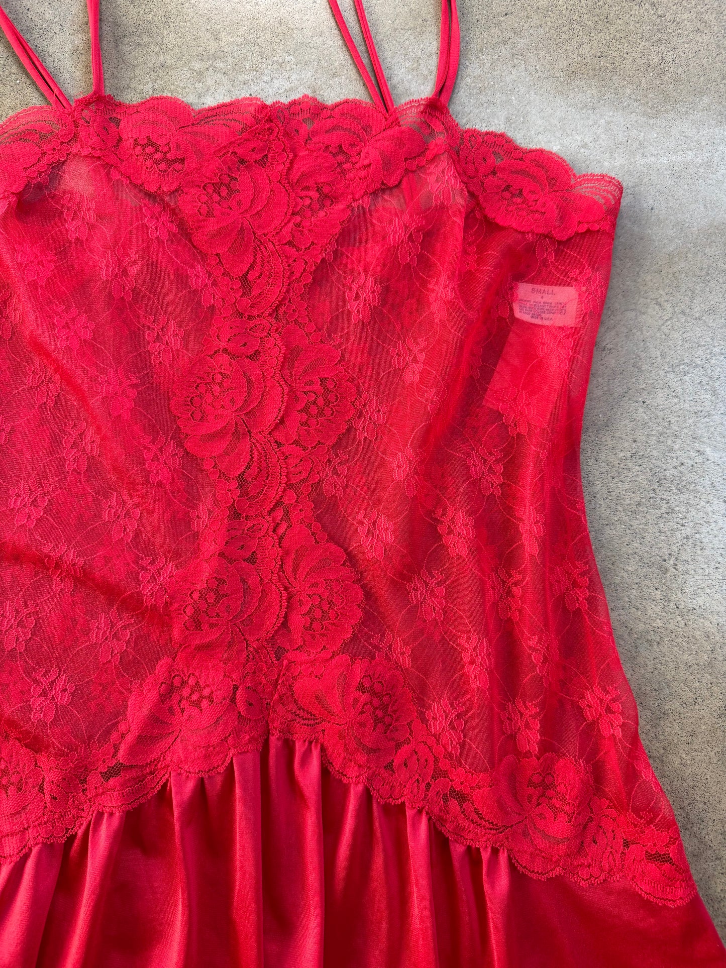 Vintage 1980s Lorraine Red Lace Lingerie Slip | Small