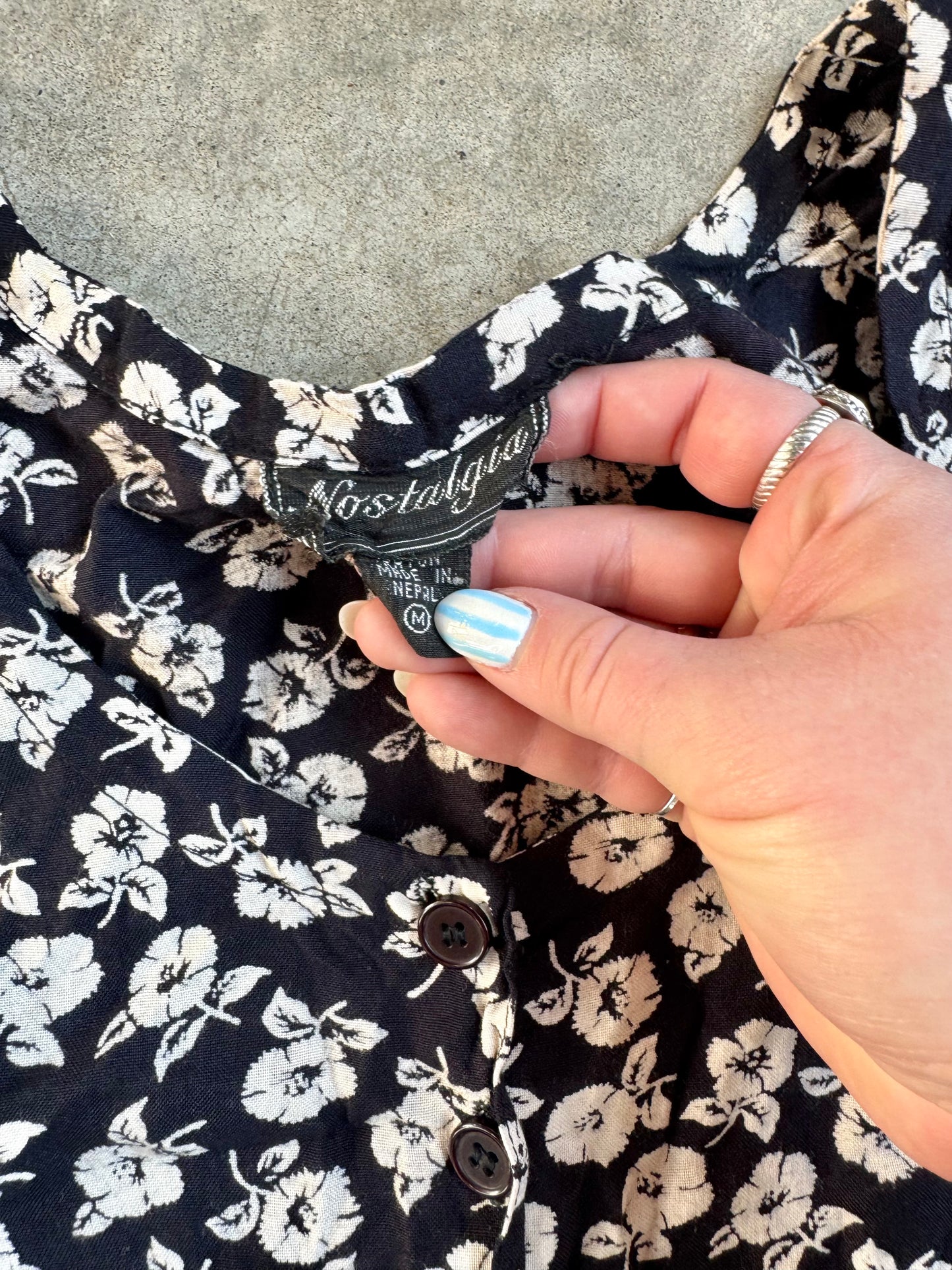 Vintage 1980s Nostalgia Floral Long Sleeve Button-Front Maxi Dress | Medium