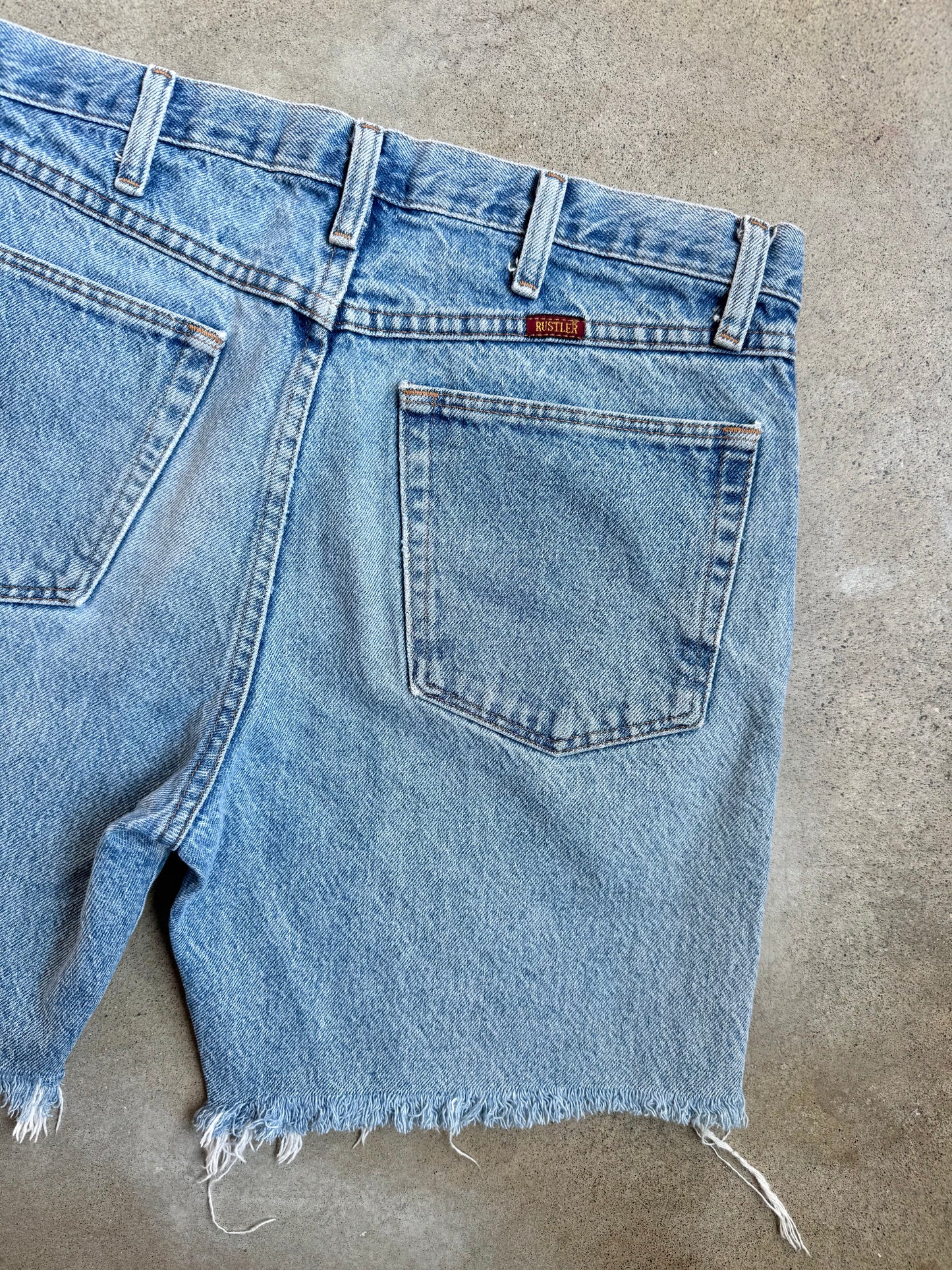 Vintage Rustler Light Wash Cutoff Denim Shorts | 33
