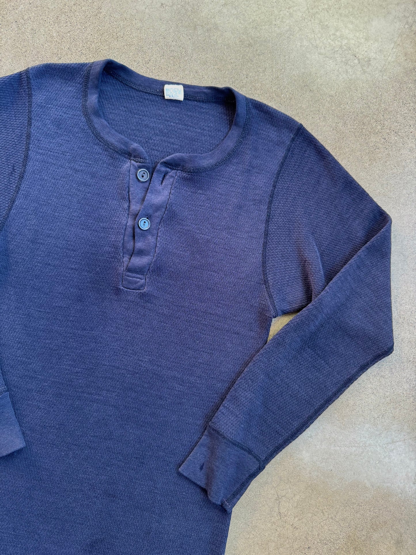 Vintage 1980s Hanes Navy Blue Henley Thermal | Large
