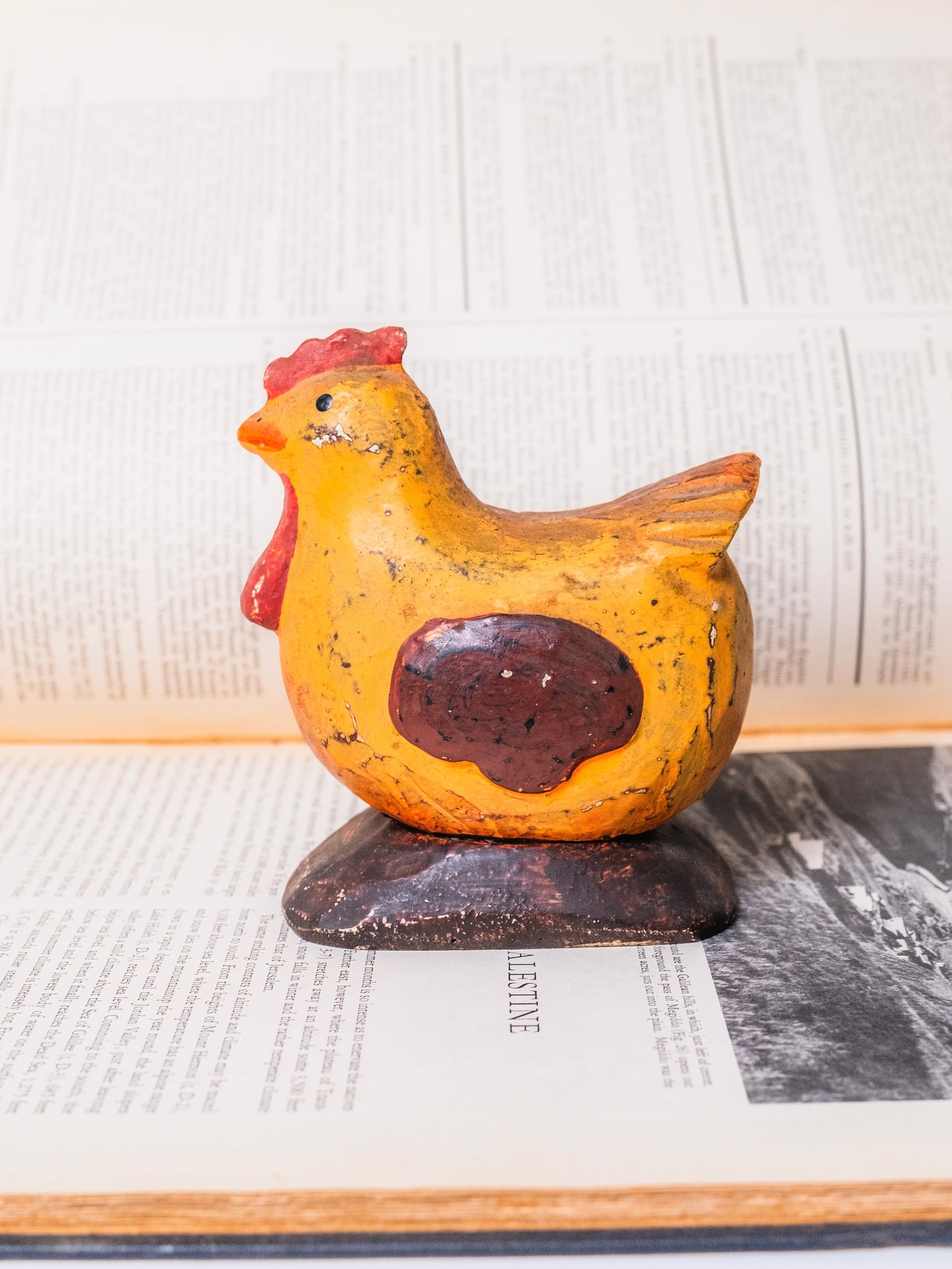Vintage 1970s Chalkware Rustic Folk Art Chicken Figurine