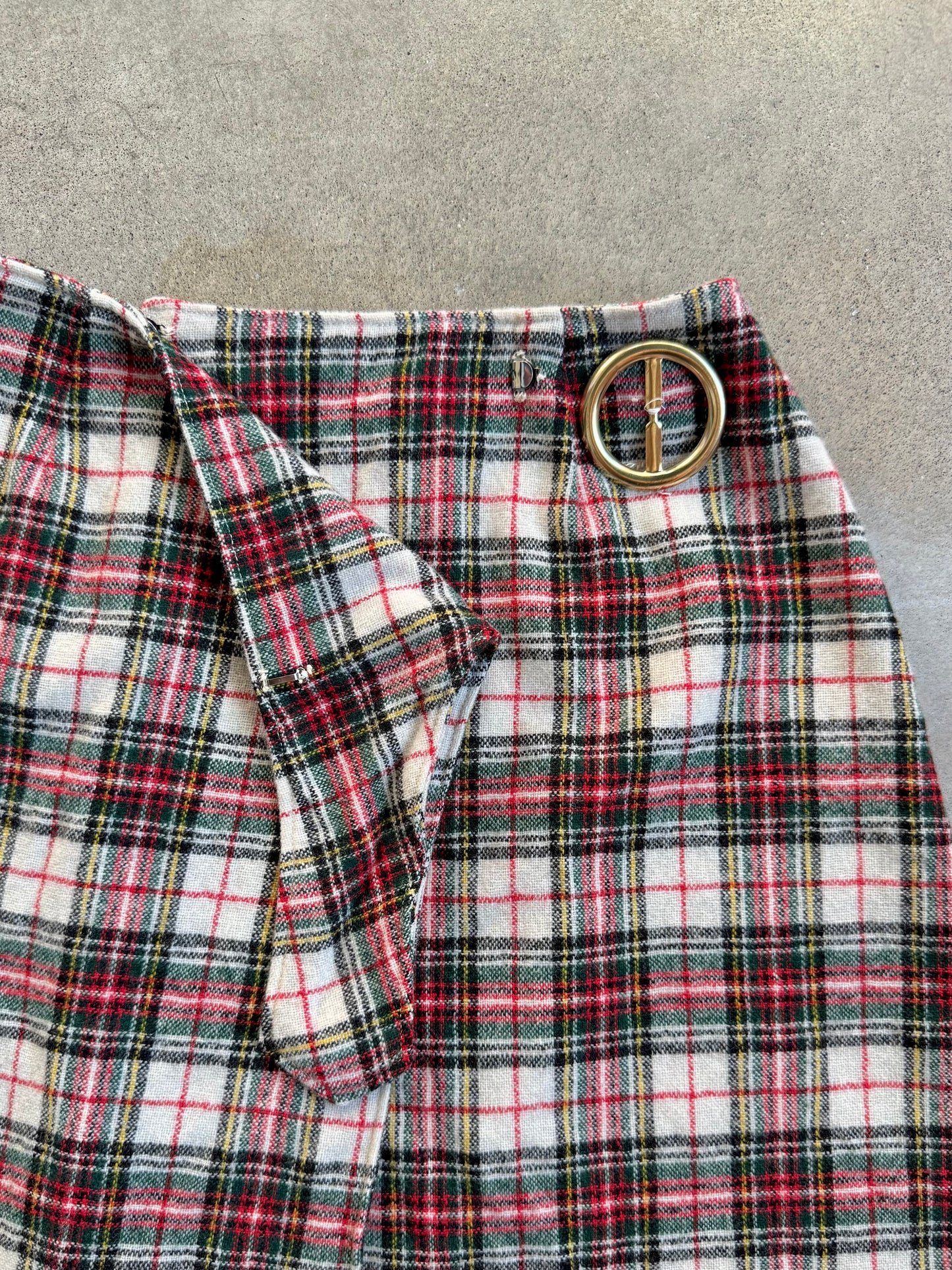 Vintage 1970s Plaid Wool Mini Wrap Skirt | Waist 26”