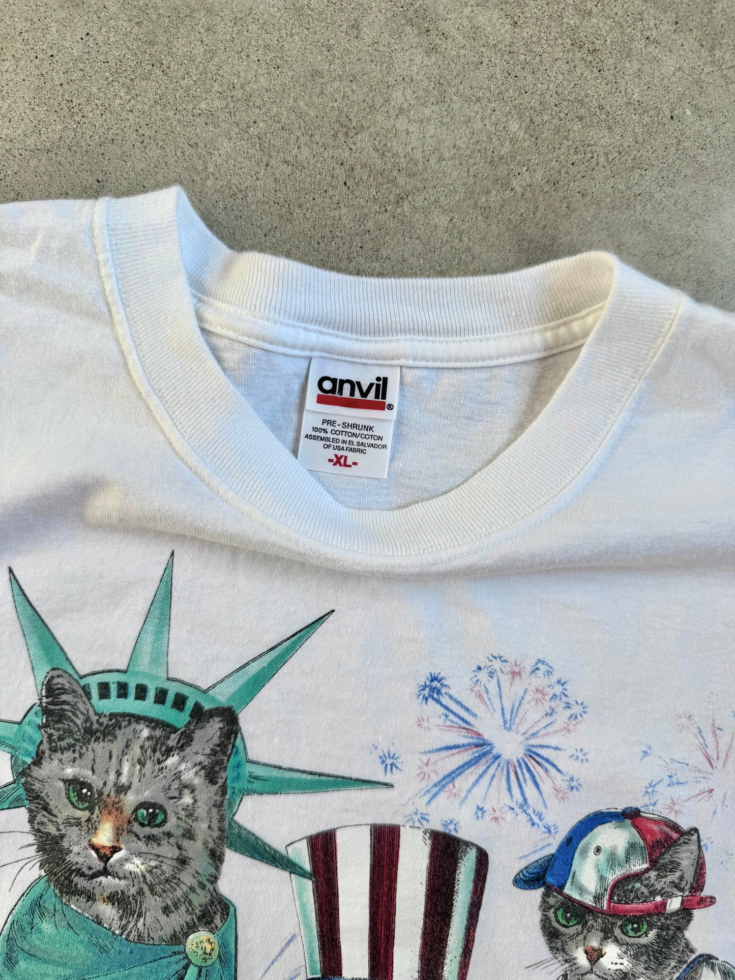 Vintage 1990s Prints of Tails "Cats of Washington D.C." Graphic Tee | XL