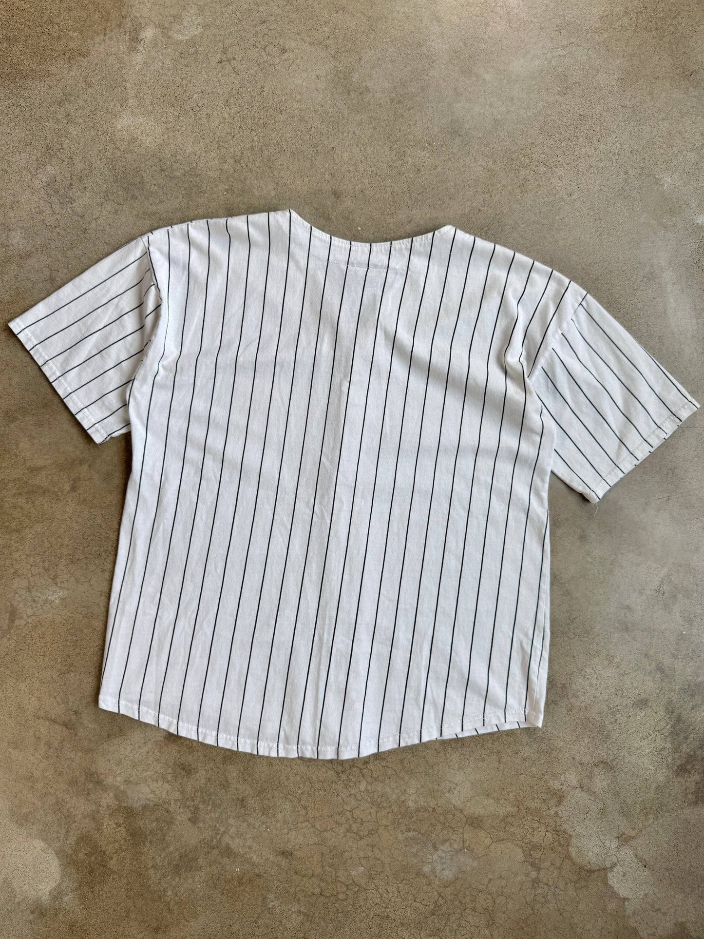 Vintage 1990s Logo 7 Atlanta Braves Pinstripe Cotton Baseball Jersey | XL