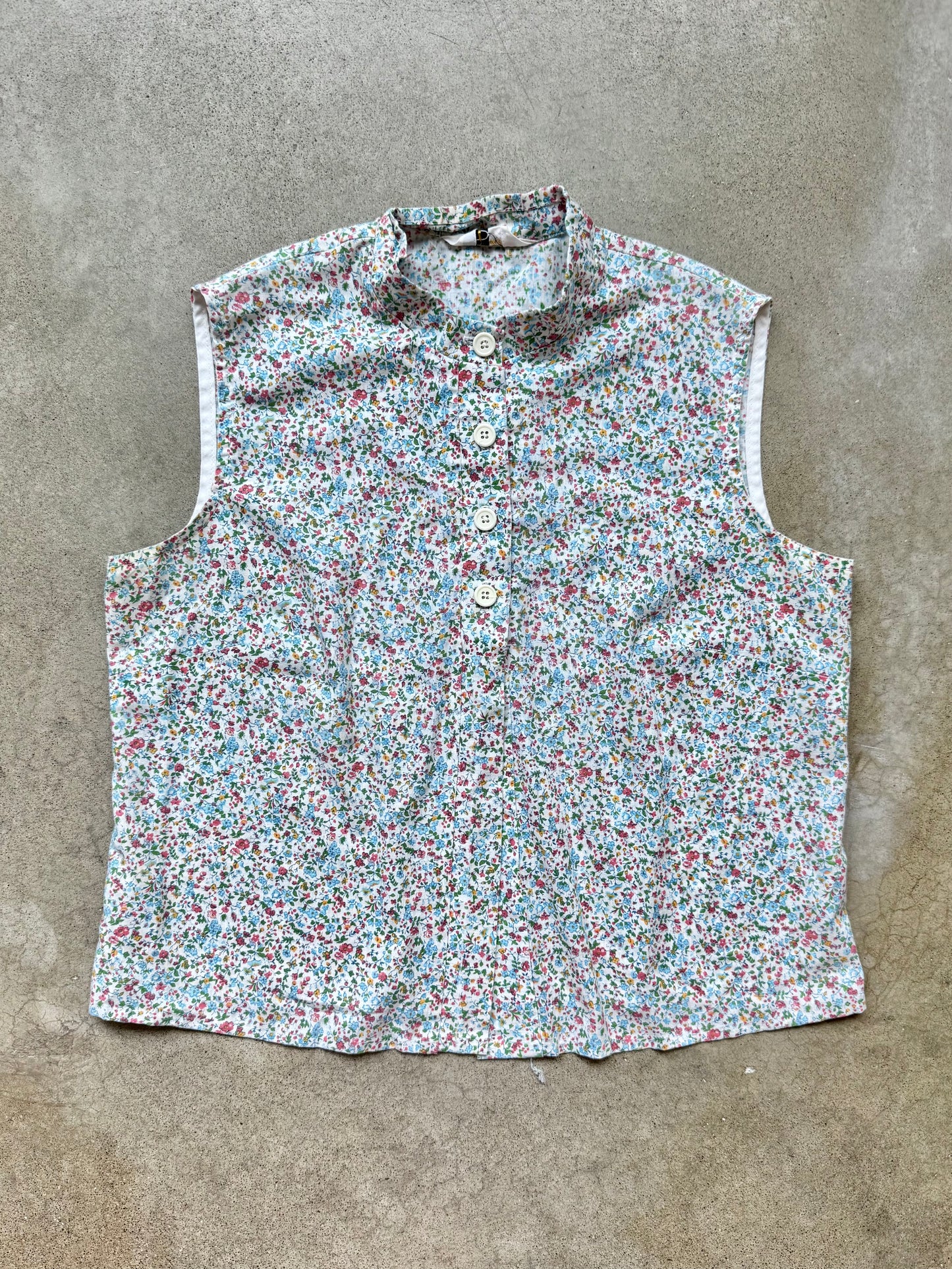 Vintage 1960s Seaton Hall Ditsy Floral Sleeveless Blouse | Medium