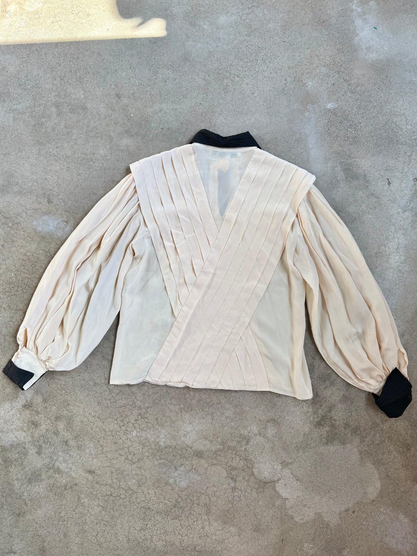 Vintage 1980s Brett Lauren 100% Silk Cream & Black Pleated Blouse | Small