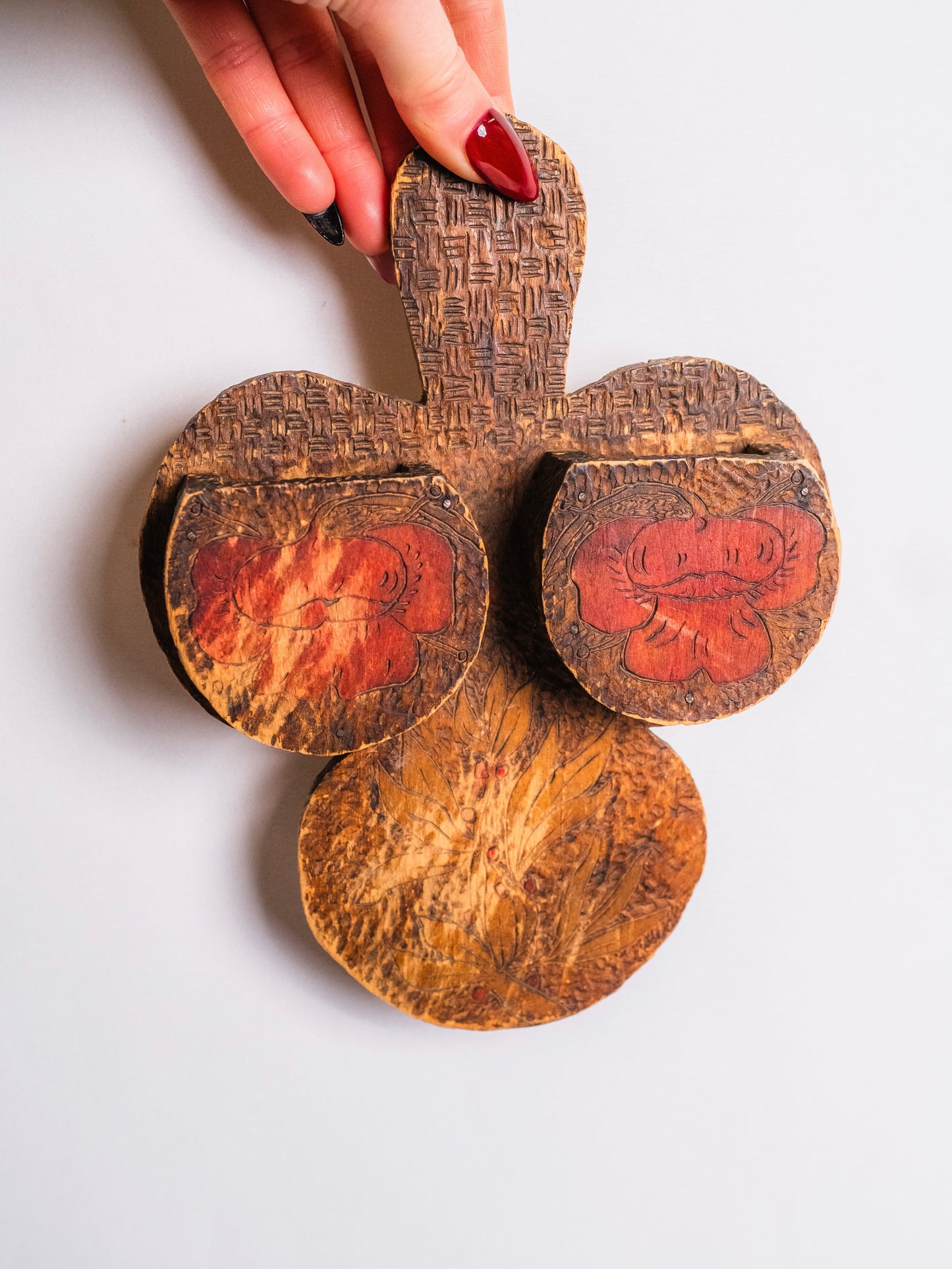 Antique 1906 Signed L.W. Wooden Pyrography Floral Pattern Wall Hanging