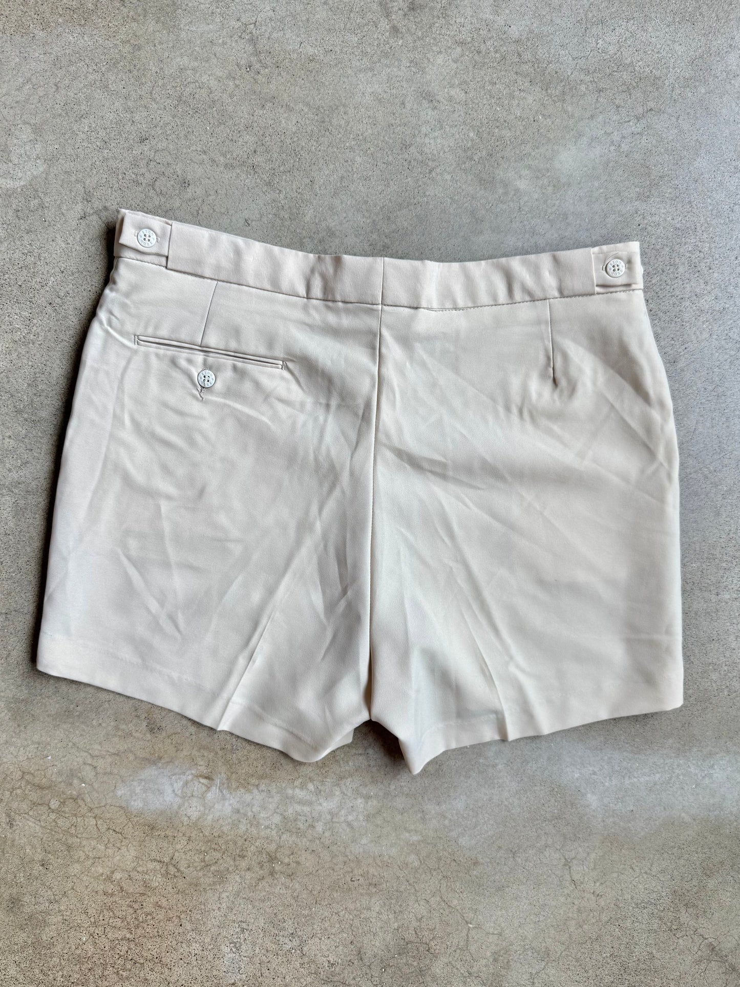 Vintage 1970s/80s Izod Lacoste Beige Athletic Tennis Shorts | L/XL
