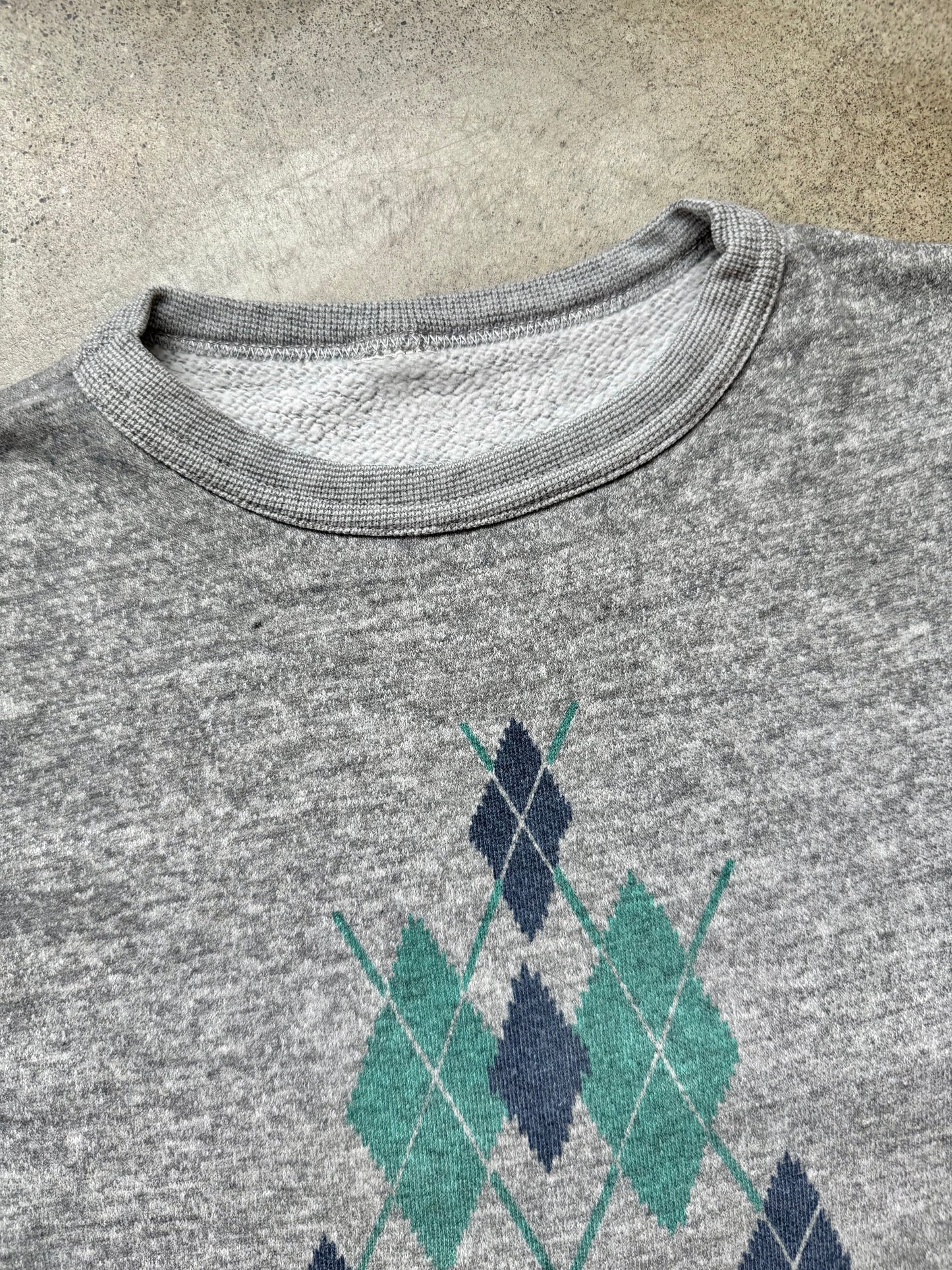Vintage 1980s Argyle Print Grey Crewneck Sweatshirt | Small