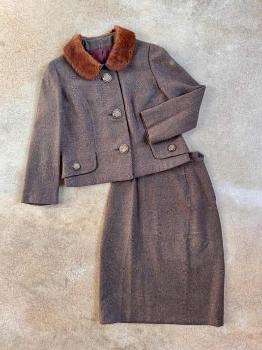 Vintage 1950s/60s Brown Wool Skirt Suit w/ Genuine Fur Collar | XS