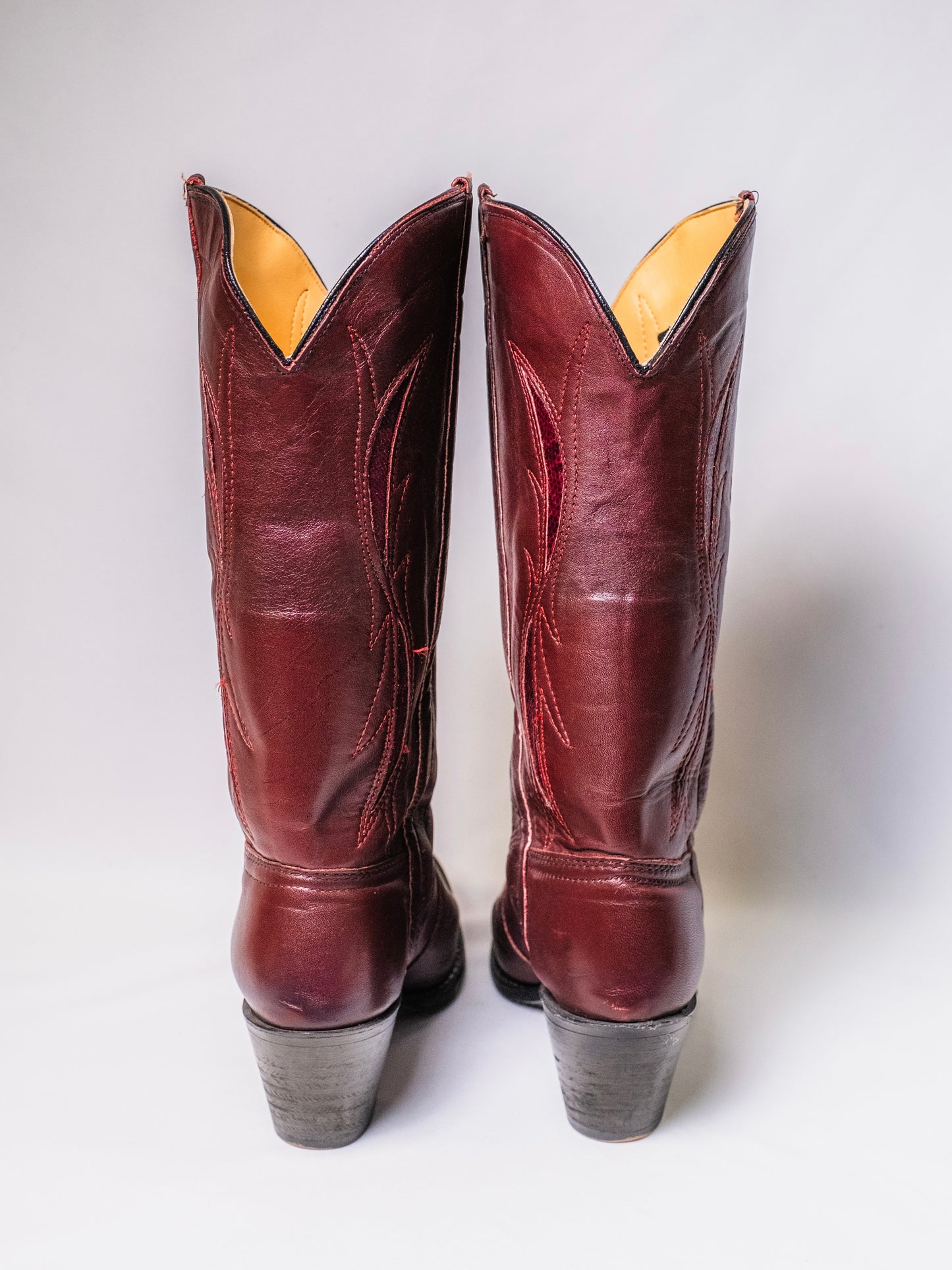Vintage 1980s Durango Burgundy Leather Heeled Cowboy Boots | Women’s 8.5