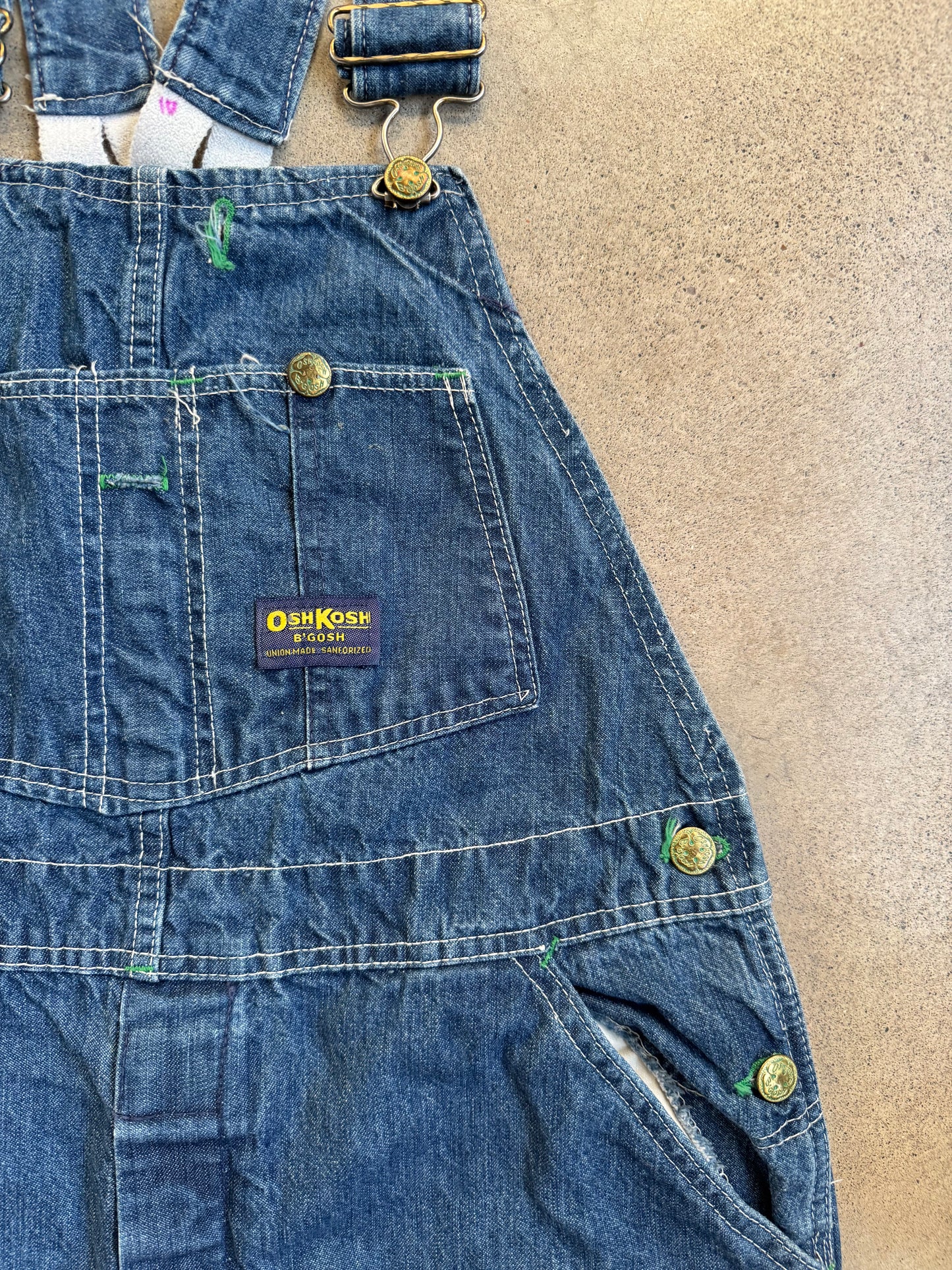 Vintage 1960s OshKosh B’Gosh Sanforized Denim Overalls | Large