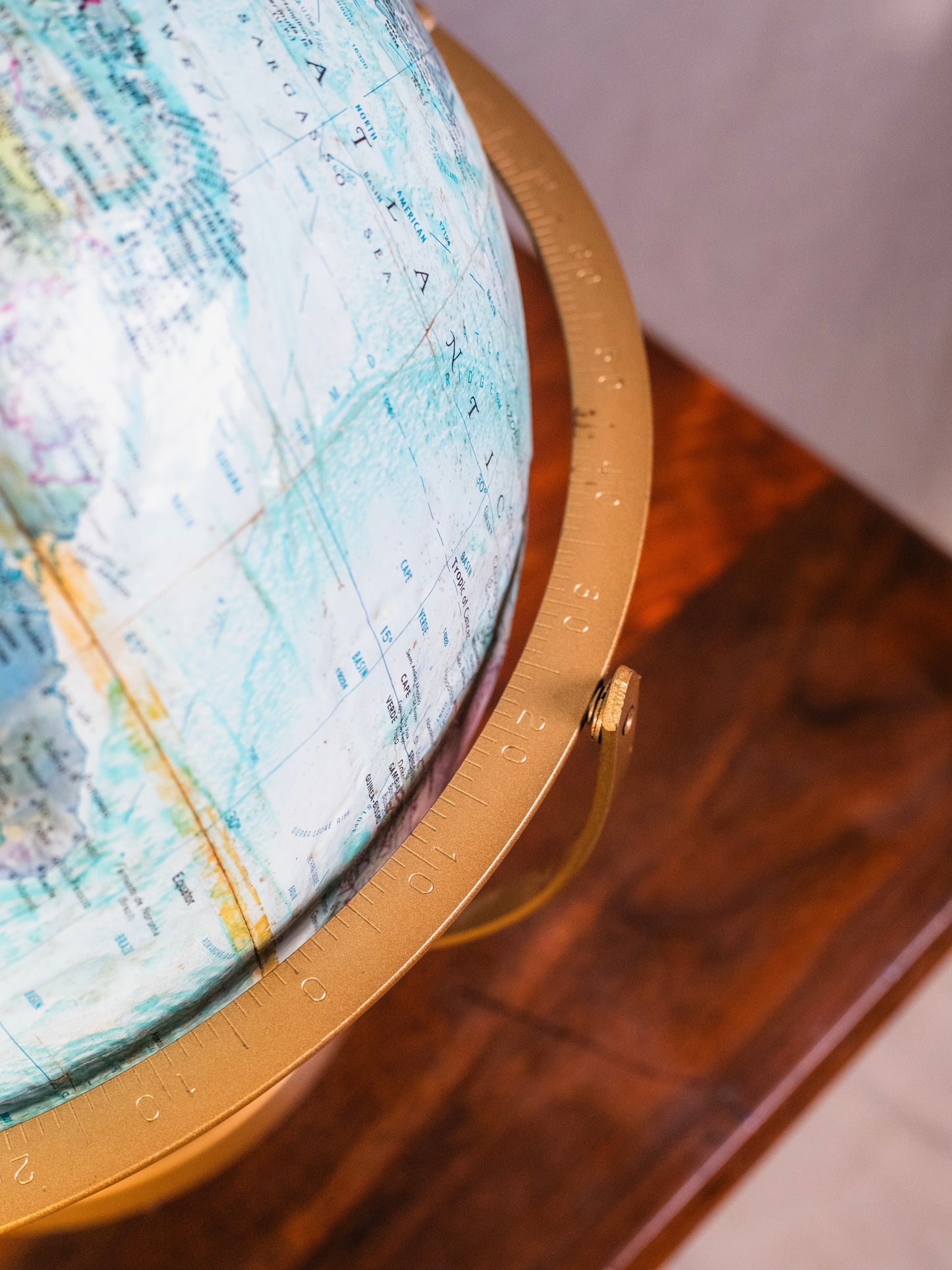 Vintage Replogle World Oceans Series 12 Inch Globe