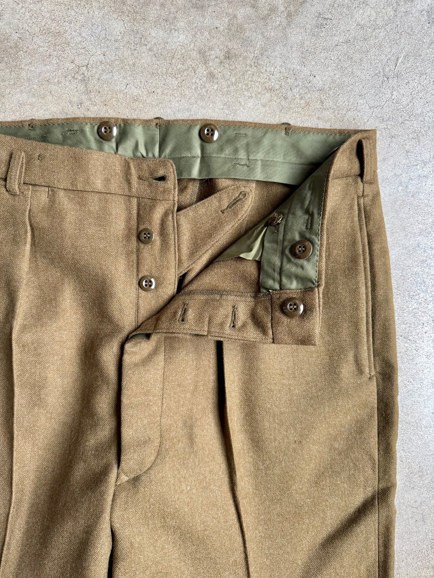 Vintage 1960s Military Issue Button Fly Pleated Wool Trousers | 35R